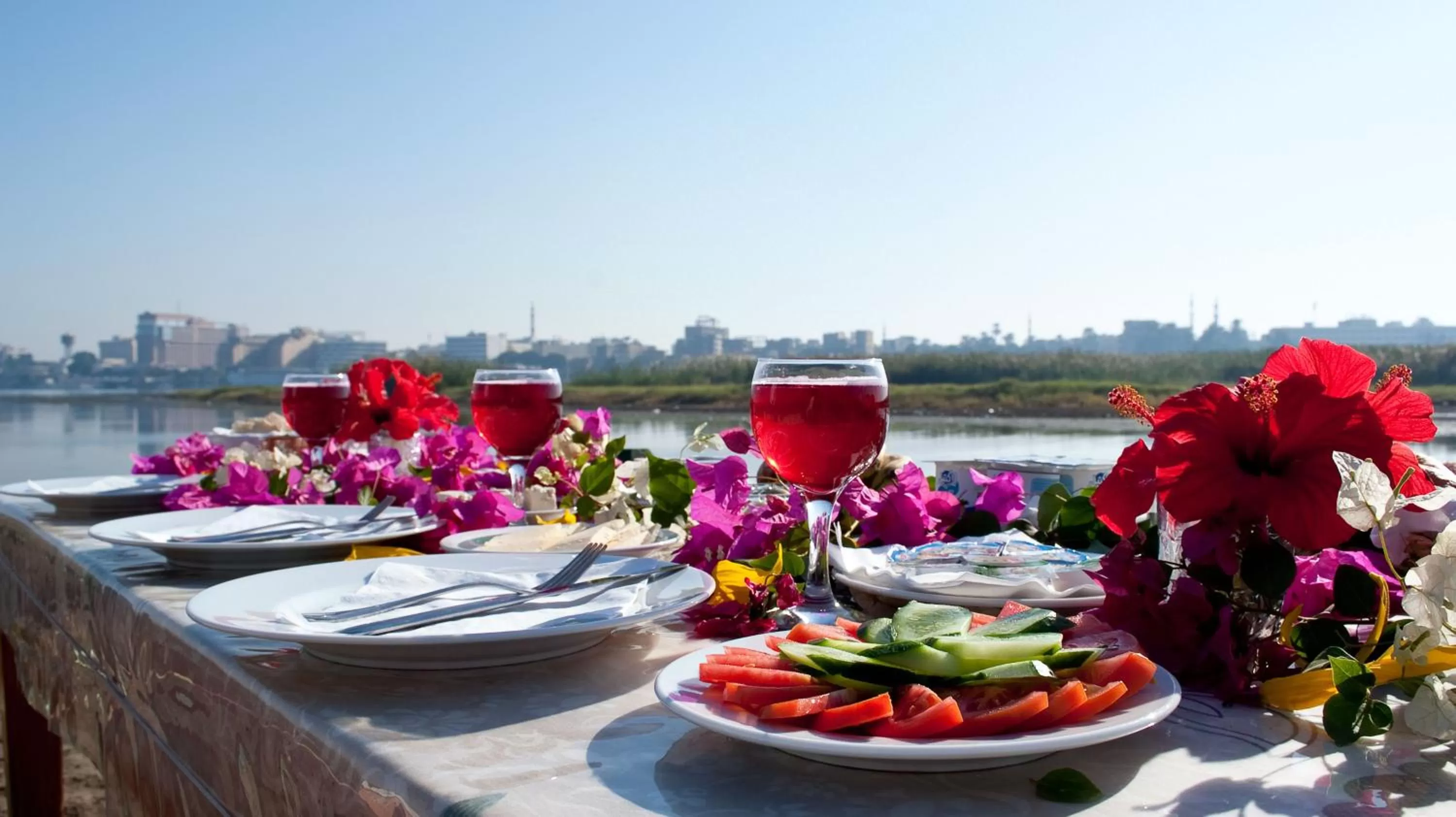 Food in Al Baeirat Hotel