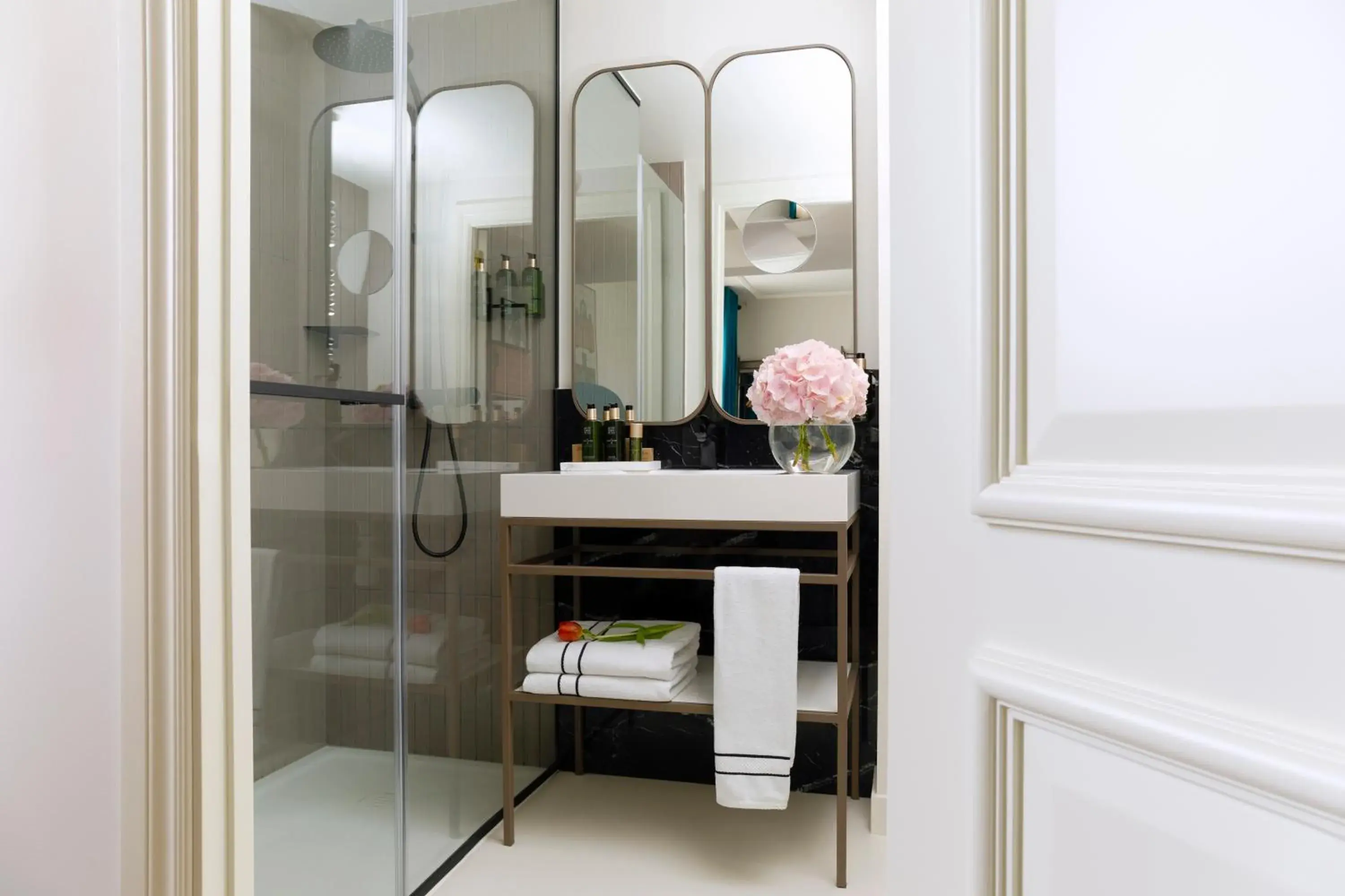 Deluxe Room with Balcony in Villa Marquis Member of Meliá Collection Deluxe Room with Balcony in Villa Marquis Member of Meliá Collection