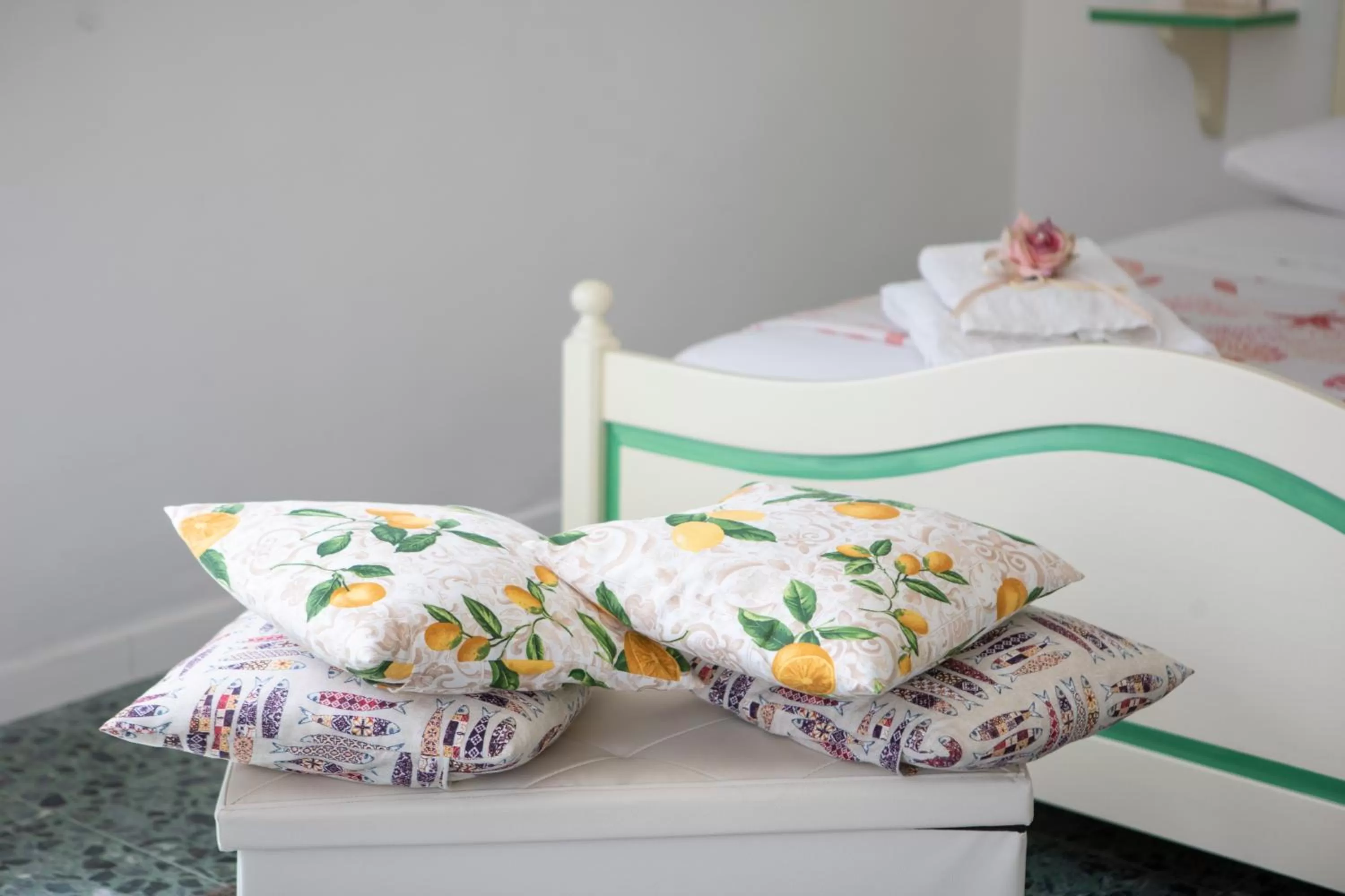 Bedroom, Bed in IL CEPPO sui sentieri per Amalfi