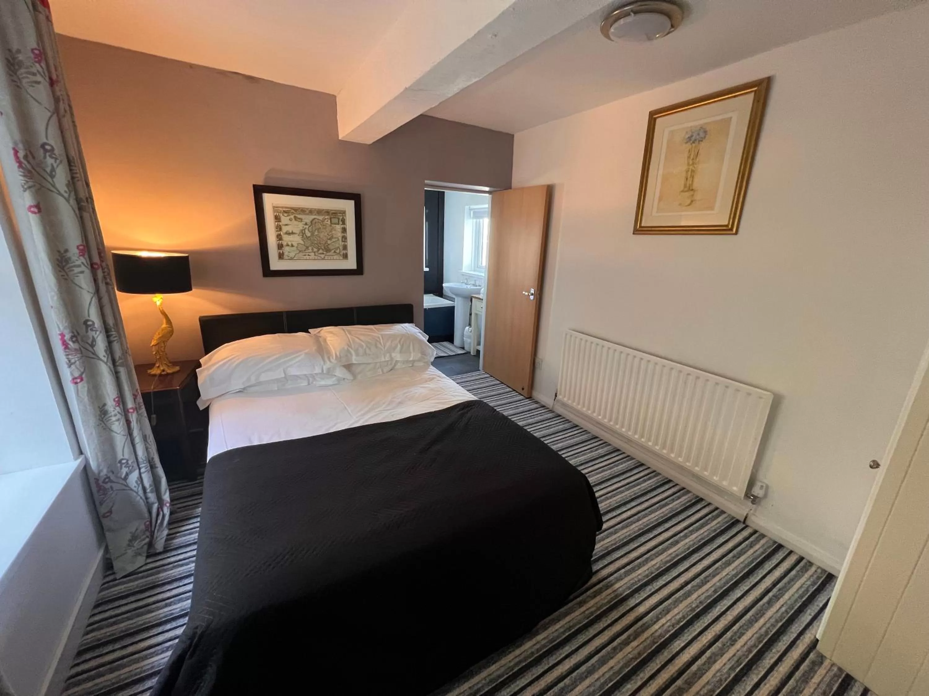 Bed in Pickfords Hotel