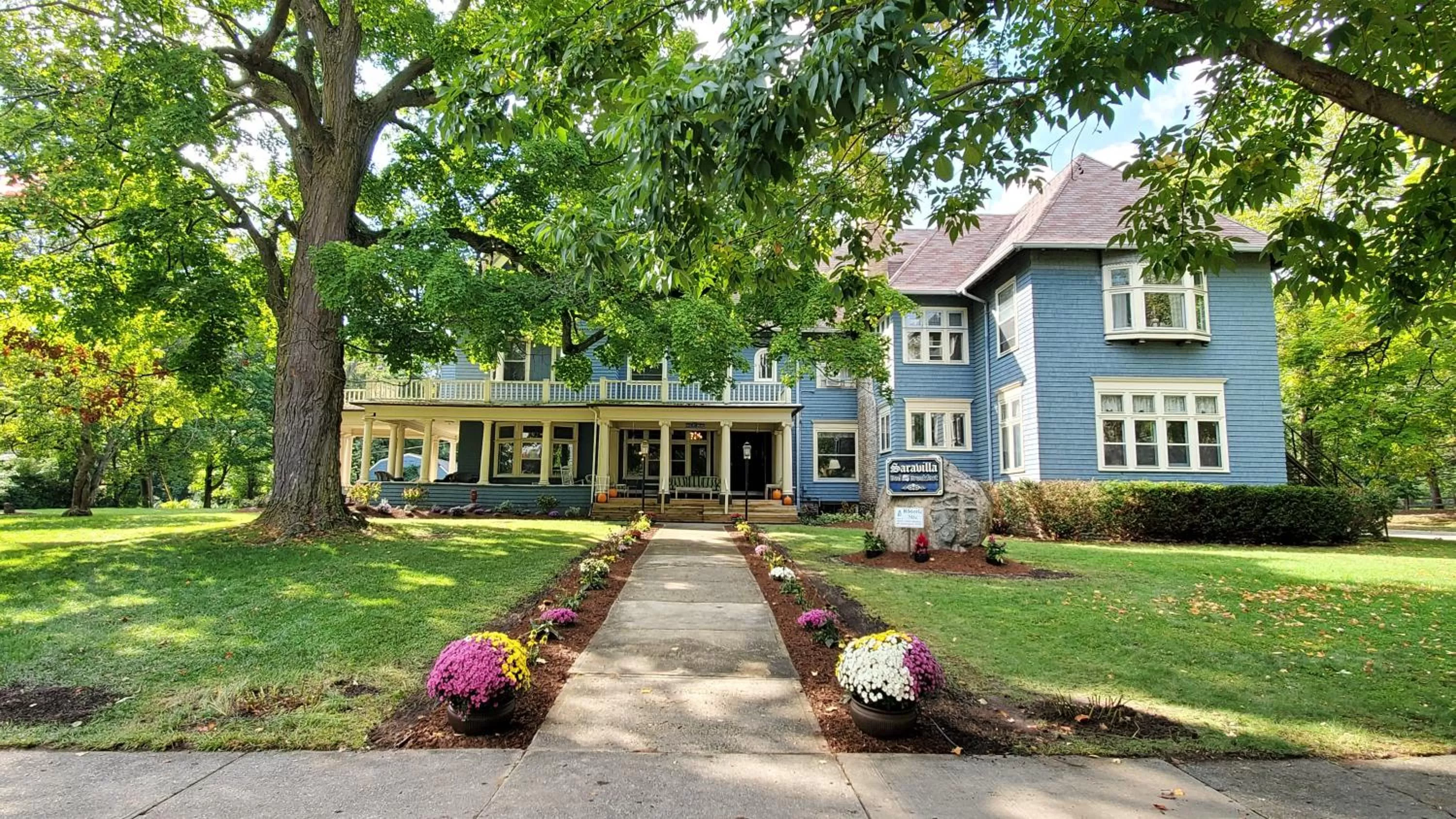 Saravilla Bed & Breakfast