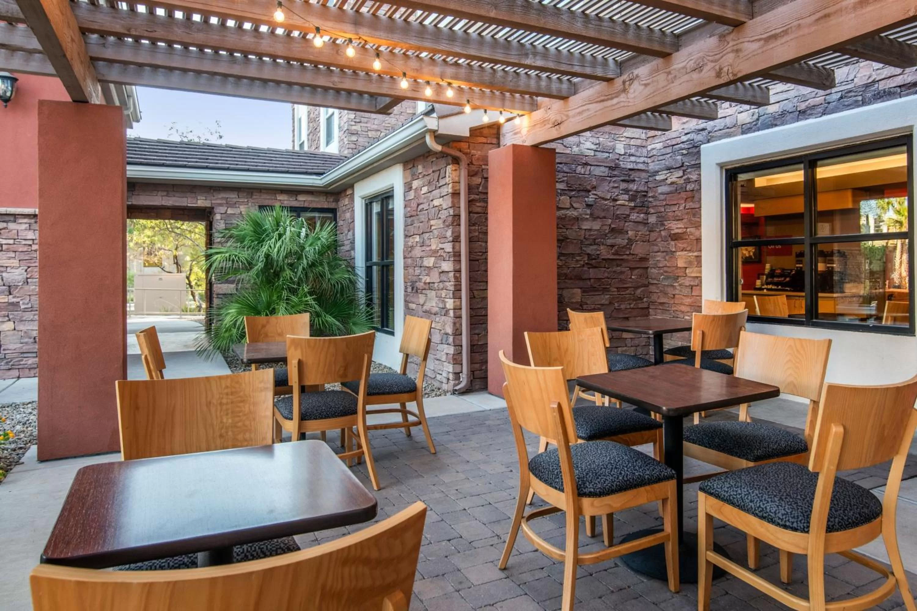 Breakfast in TownePlace Suites by Marriott Las Vegas Henderson