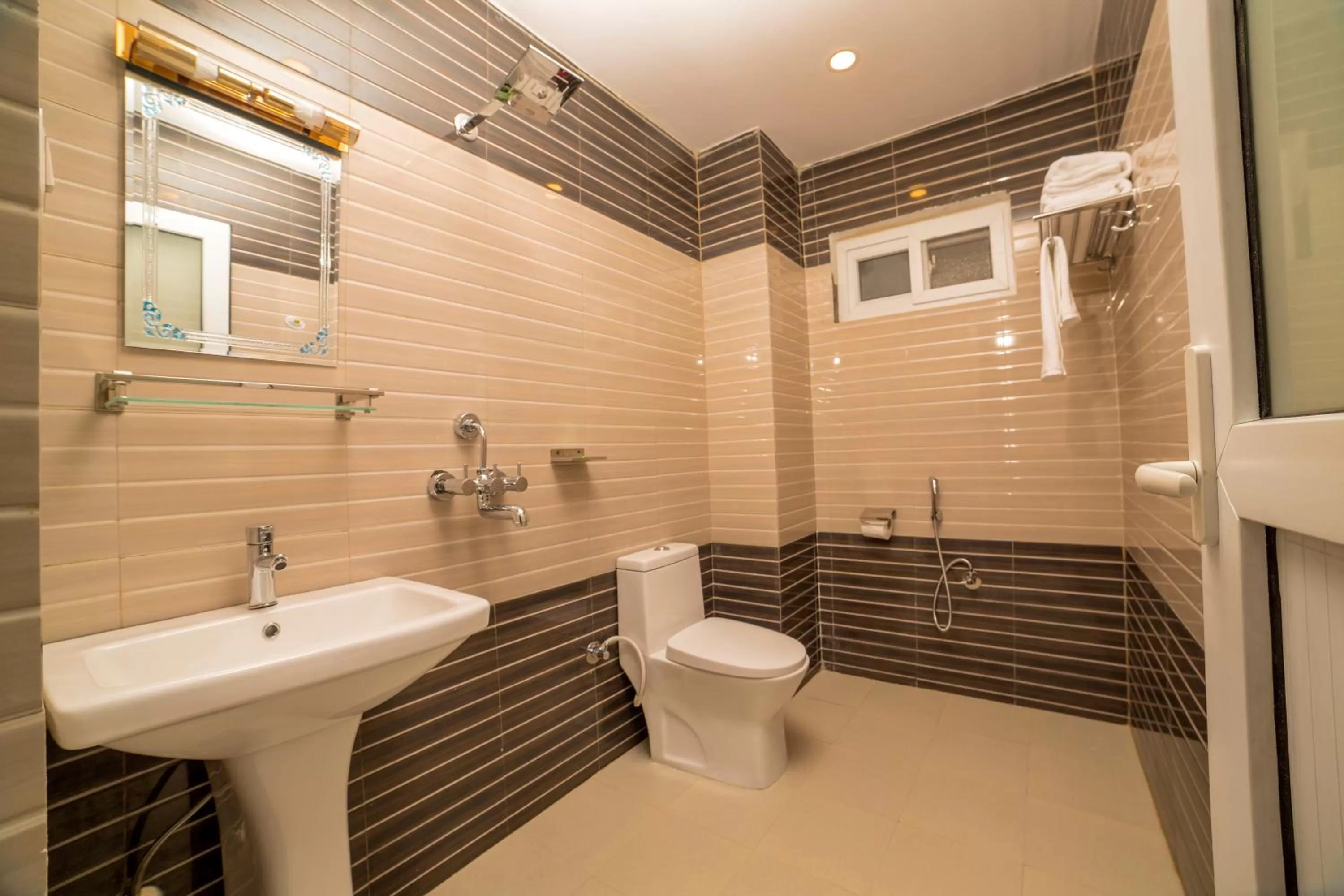 Bathroom in Hotel Elegant