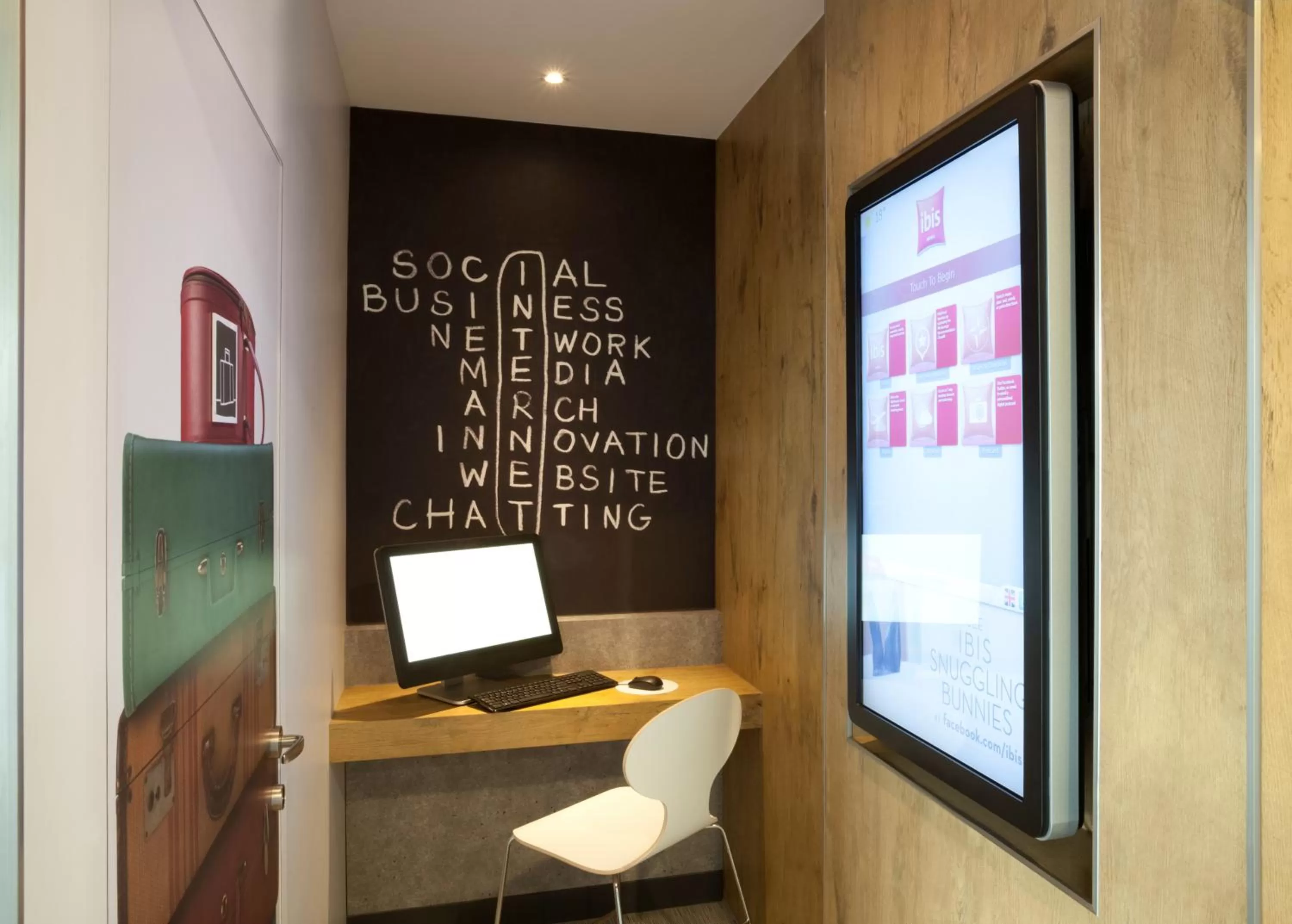 TV and multimedia in ibis Brighton City Centre - Station