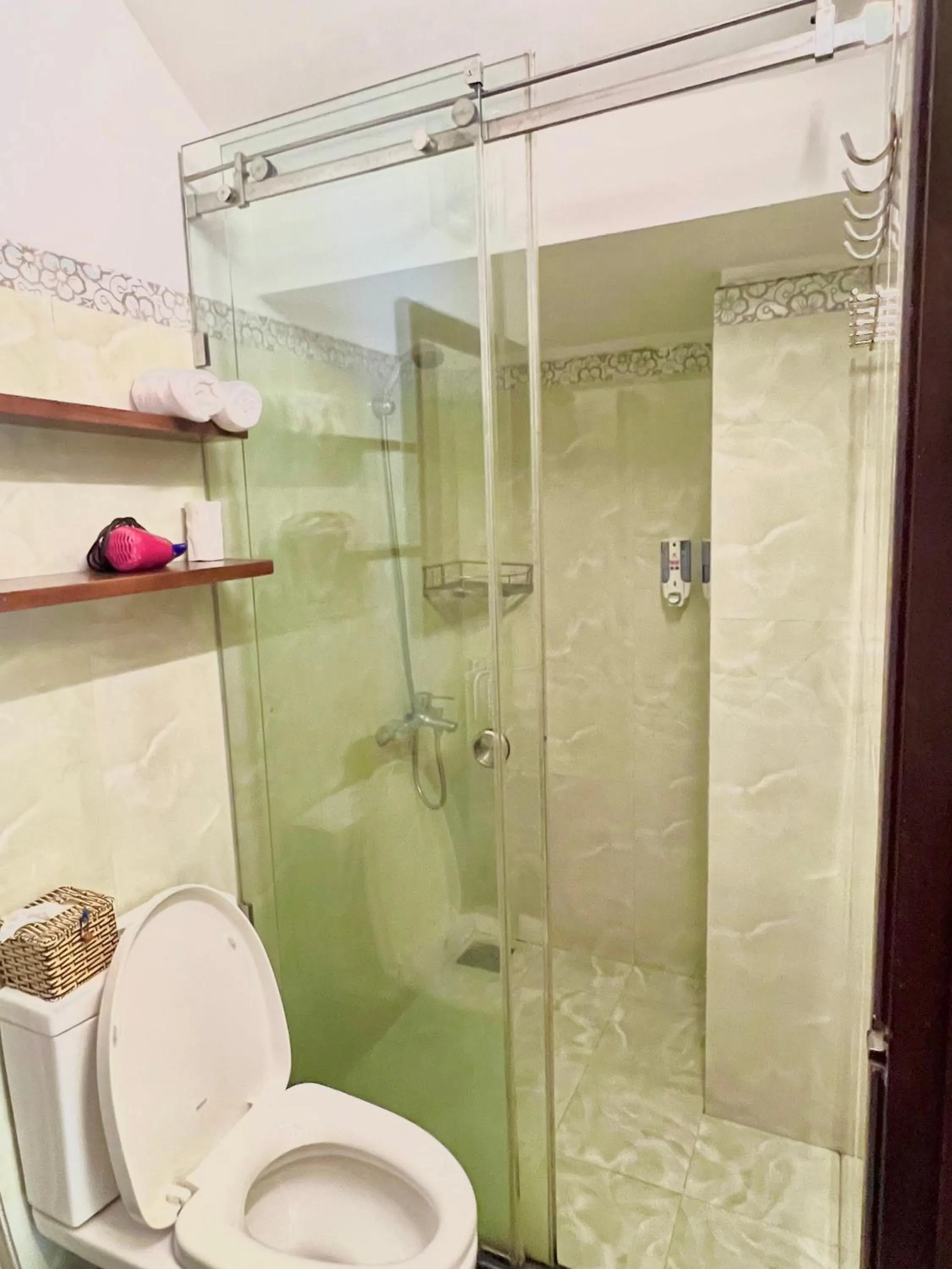 Shower in Hoi An Ngo Homestay