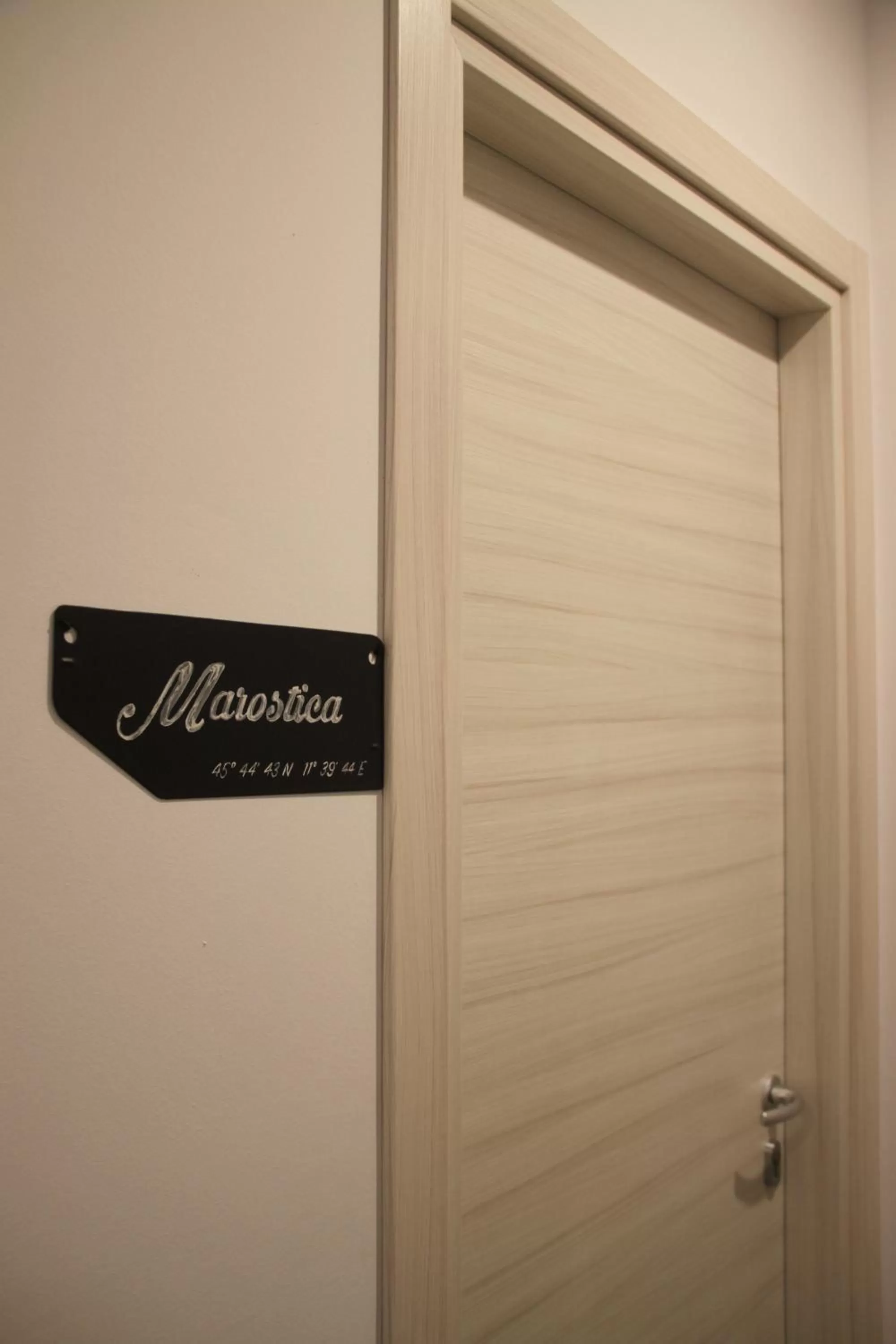 Bedroom in Pove 2.4 Hotel