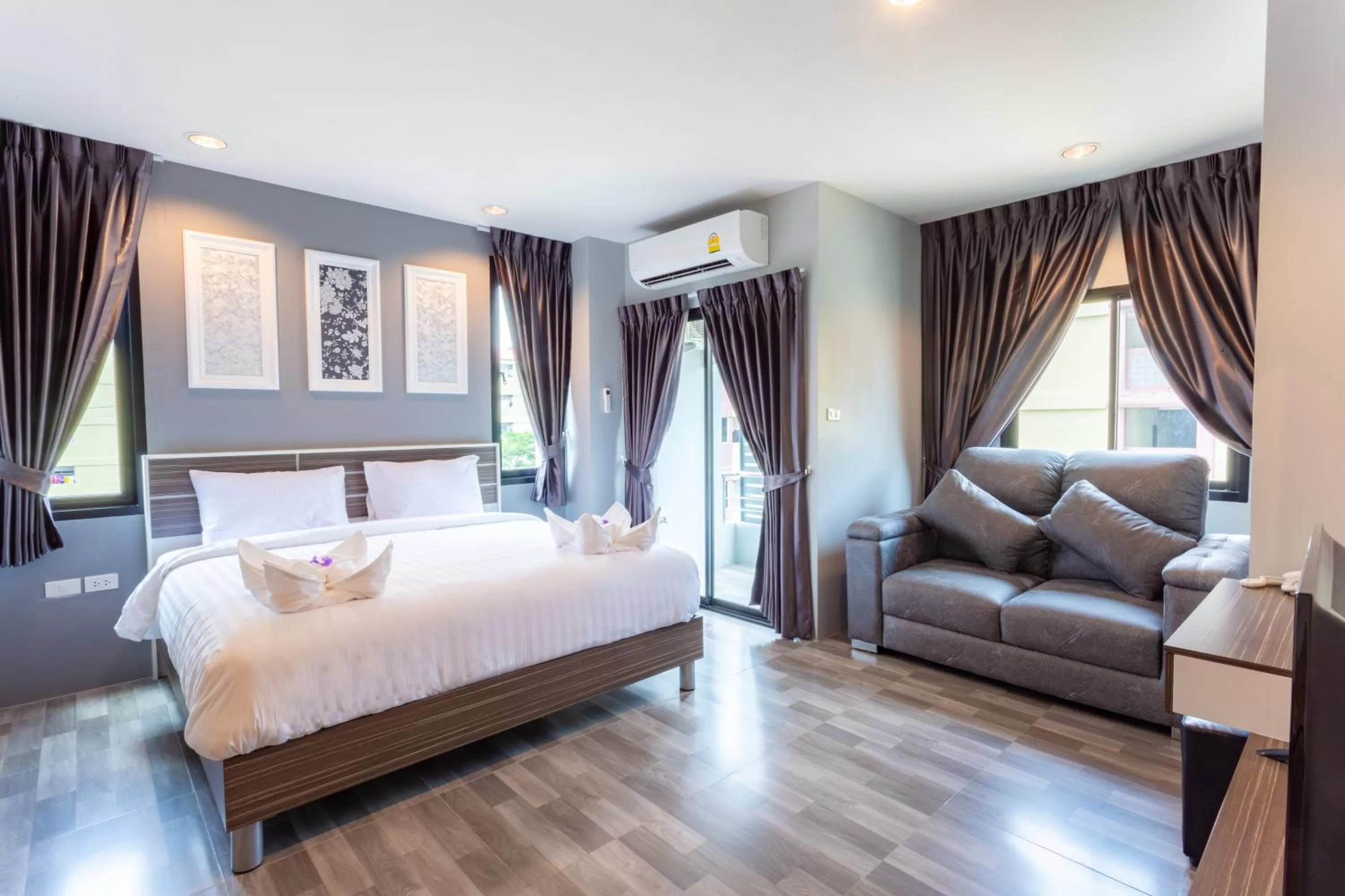 Photo of the whole room, Bed in Grand Inter Hotel