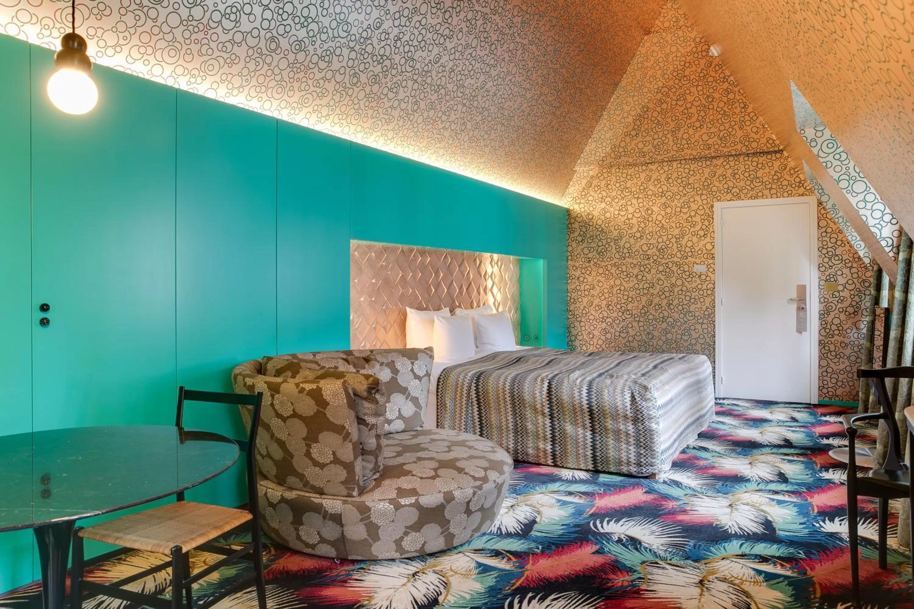 Bed in Hotel De Witte Lelie -Small Luxury Hotels of the World