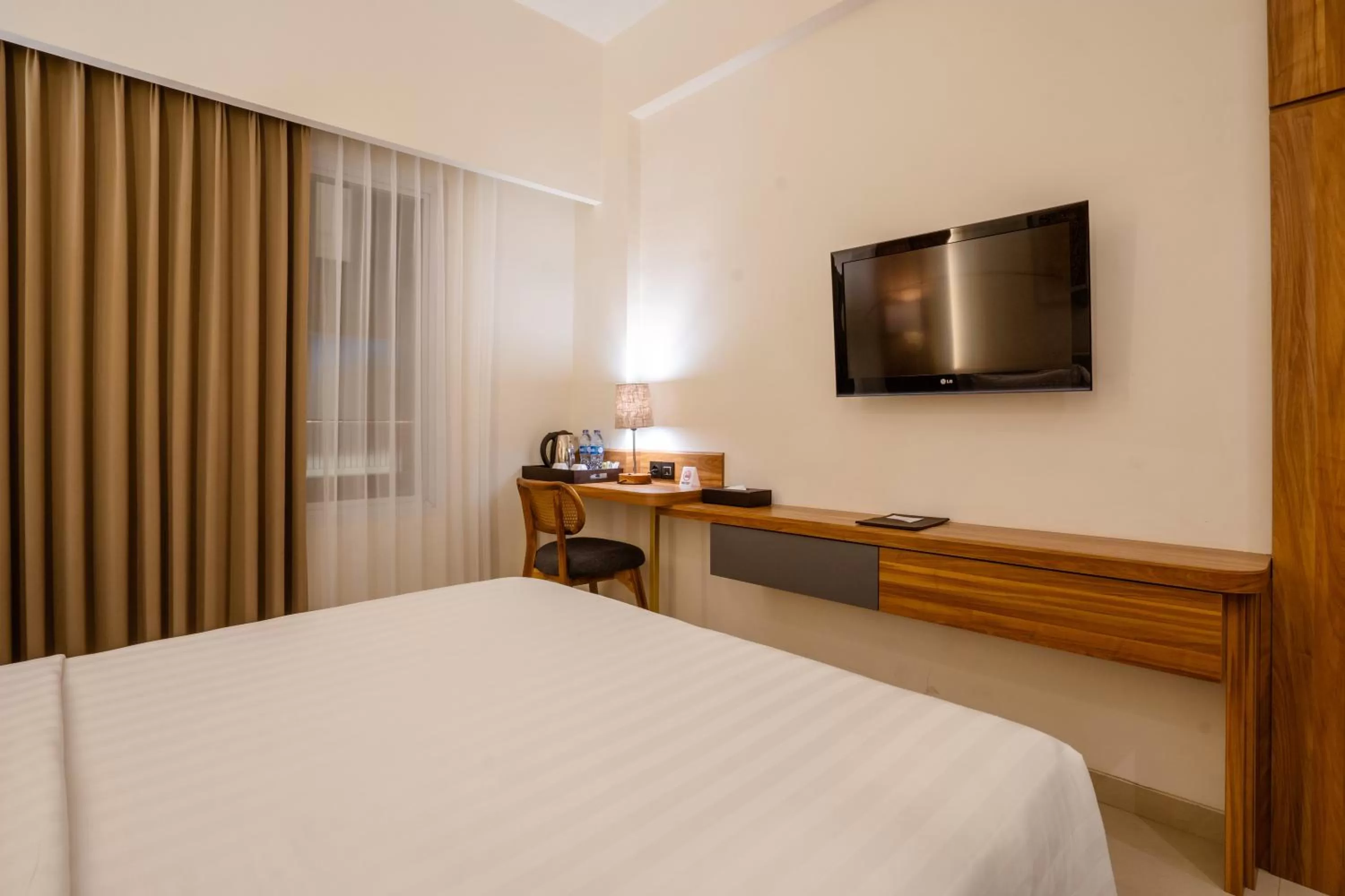 Bed in Crystalkuta Hotel - Bali