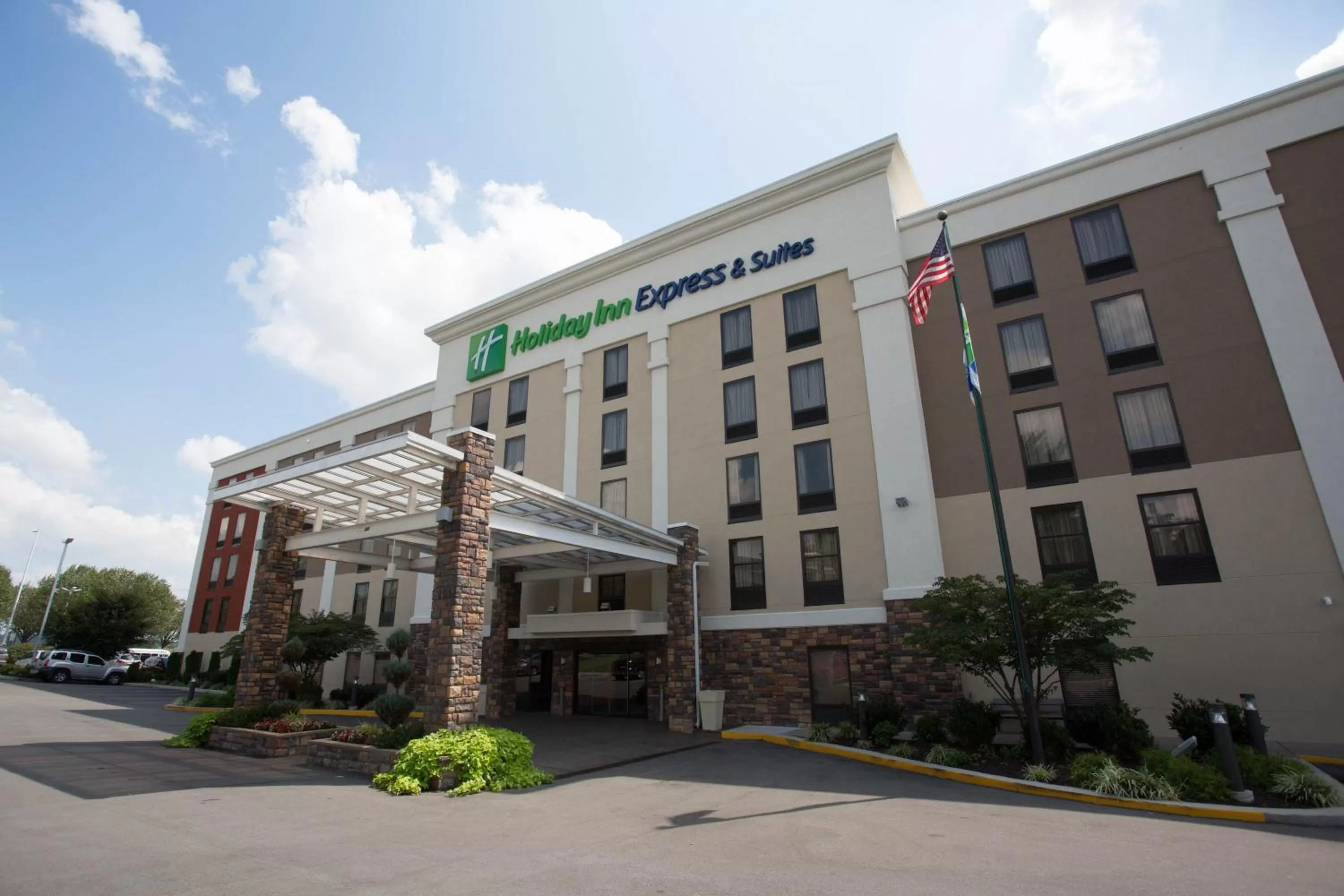 Property building in Holiday Inn Express & Suites Nashville Southeast - Antioch by IHG