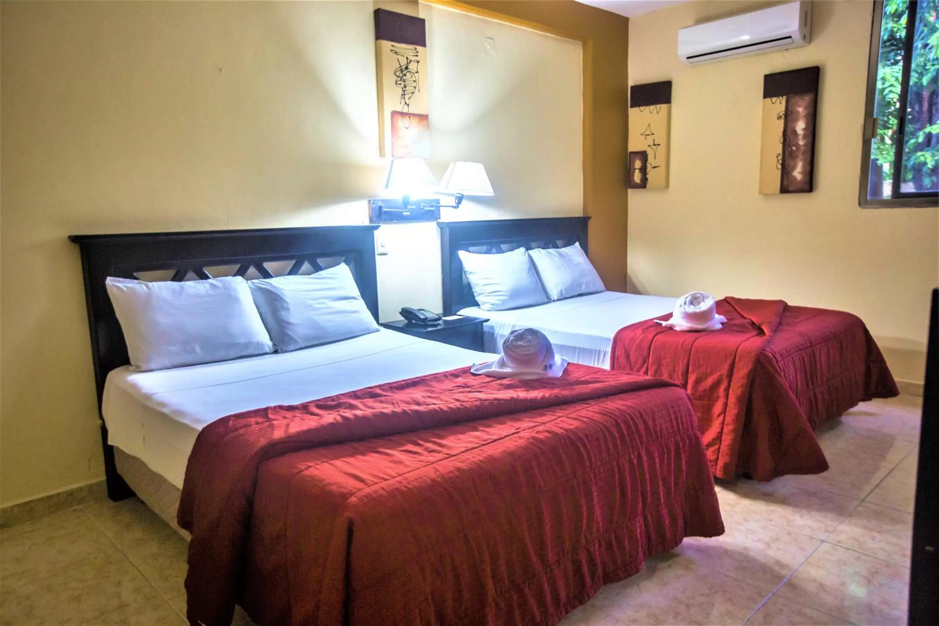 Photo of the whole room, Bed in Hotel Plaza Mirador