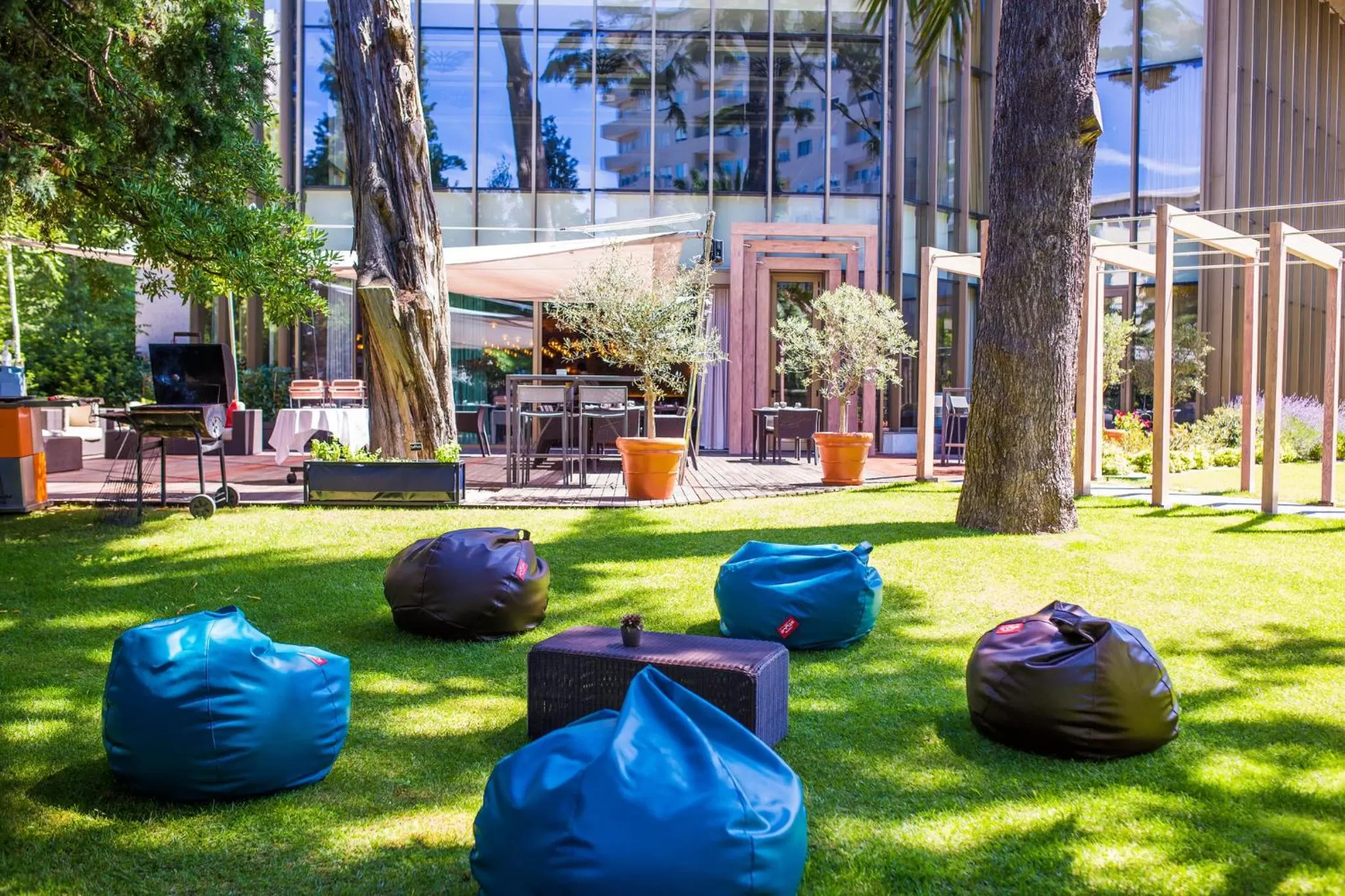 Restaurant/places to eat in Crowne Plaza Porto by IHG