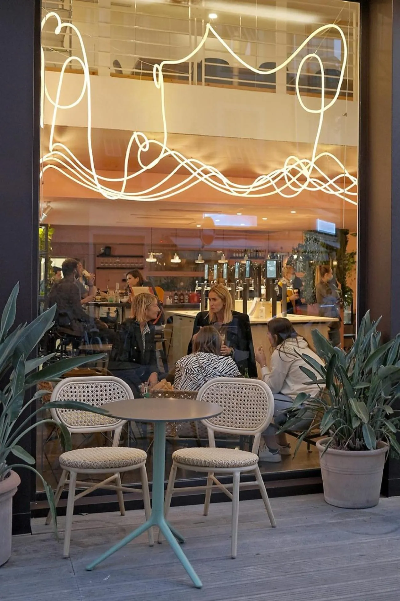 Lounge or bar in Hotel du Pin Nice Port