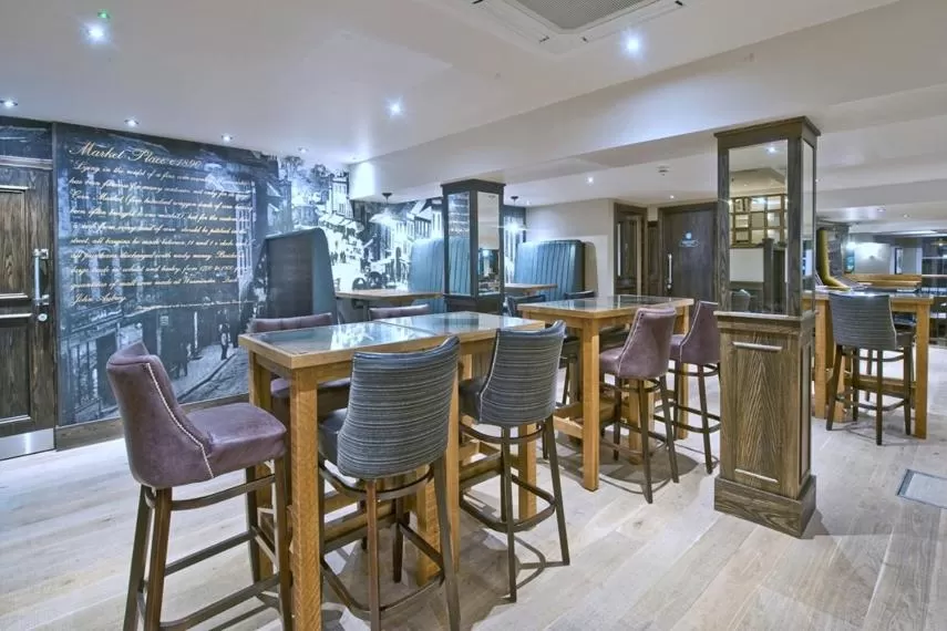 Restaurant/Places to Eat in The Bath Arms Wetherspoon