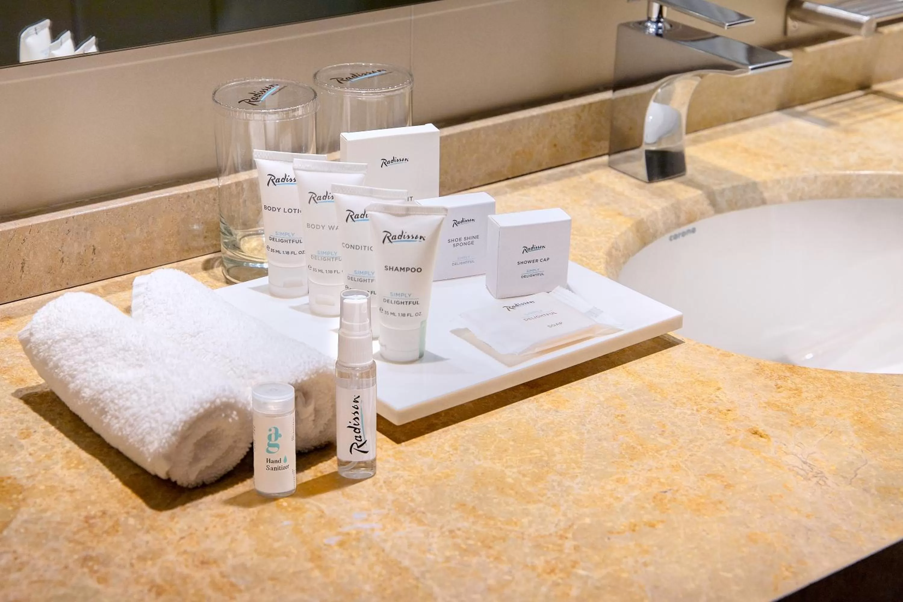 Bathroom in Radisson Bogota Metrotel