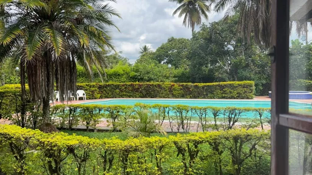Swimming Pool in Hotel Chalet El Castillo by Majuva