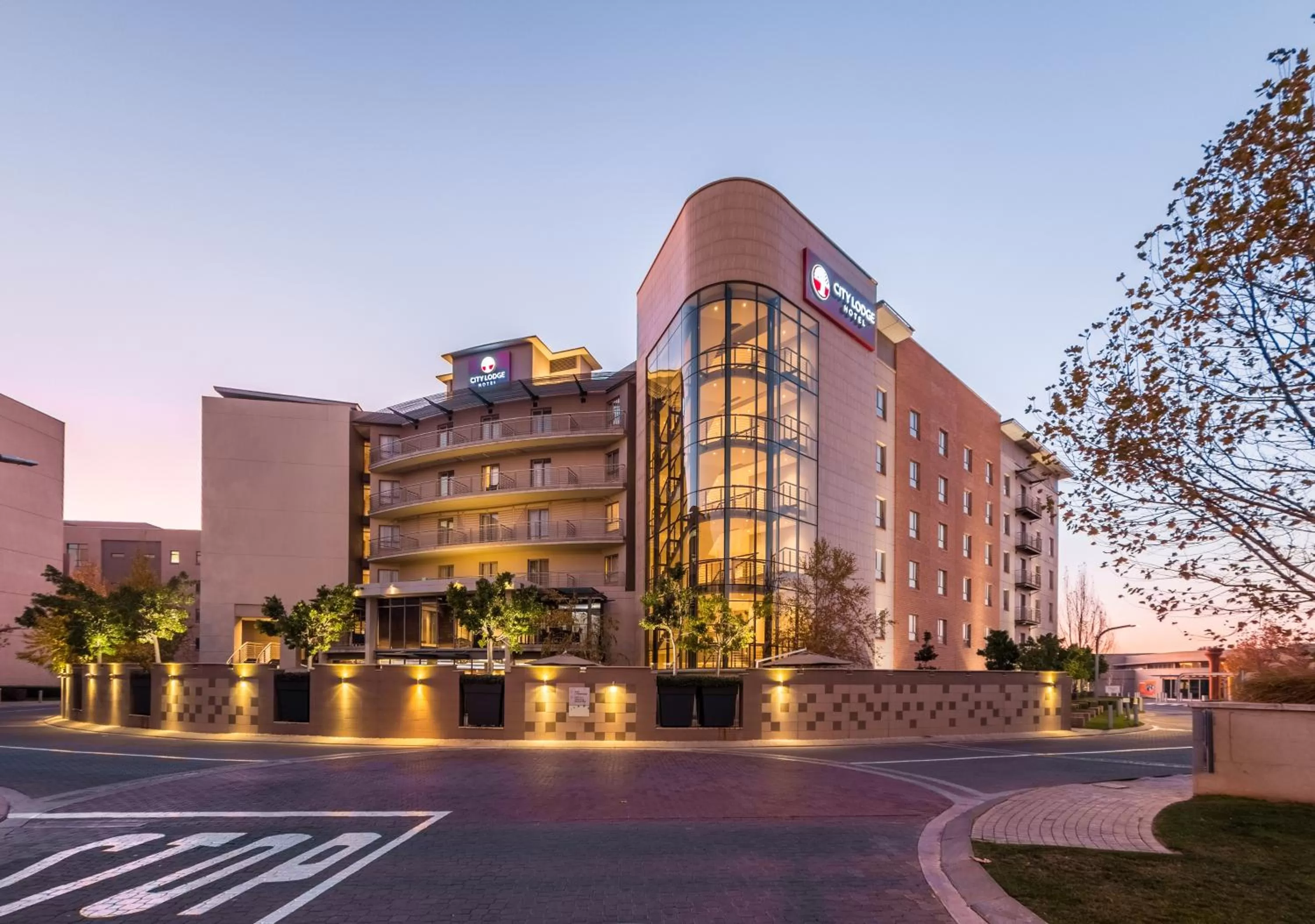 Property building in City Lodge Hotel Lynnwood