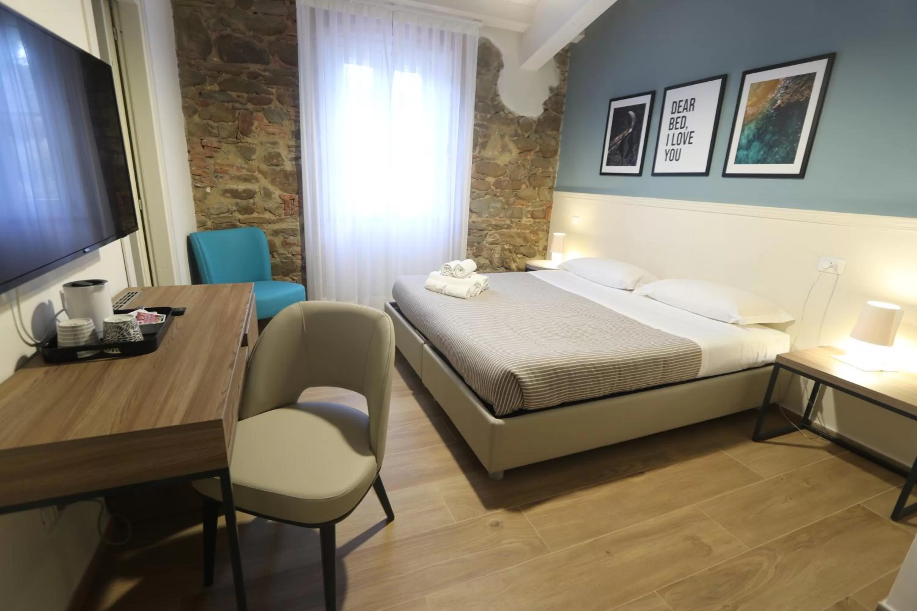 Bedroom, Bed in Botrona B&B