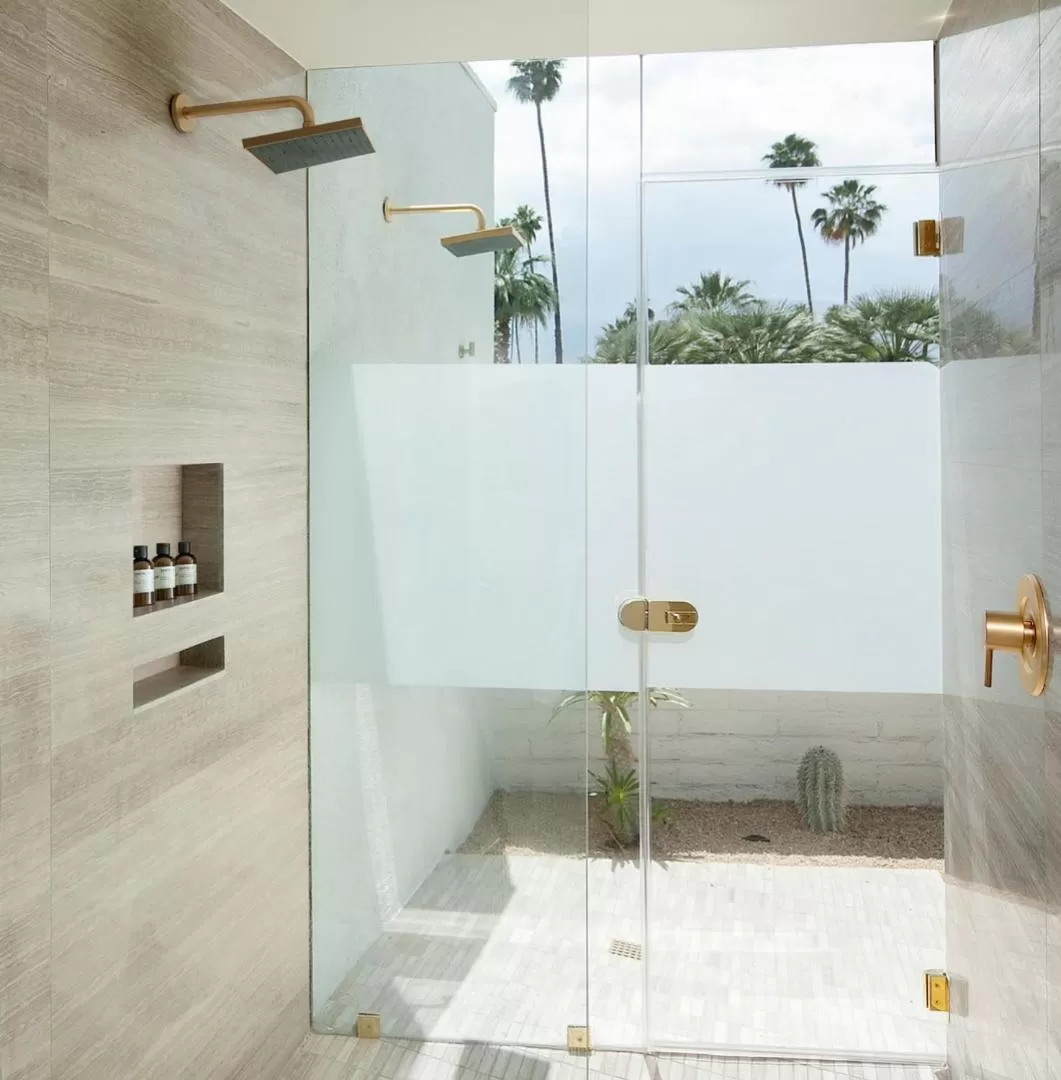 Shower in L'Horizon Resort & Spa, Hermann Bungalows