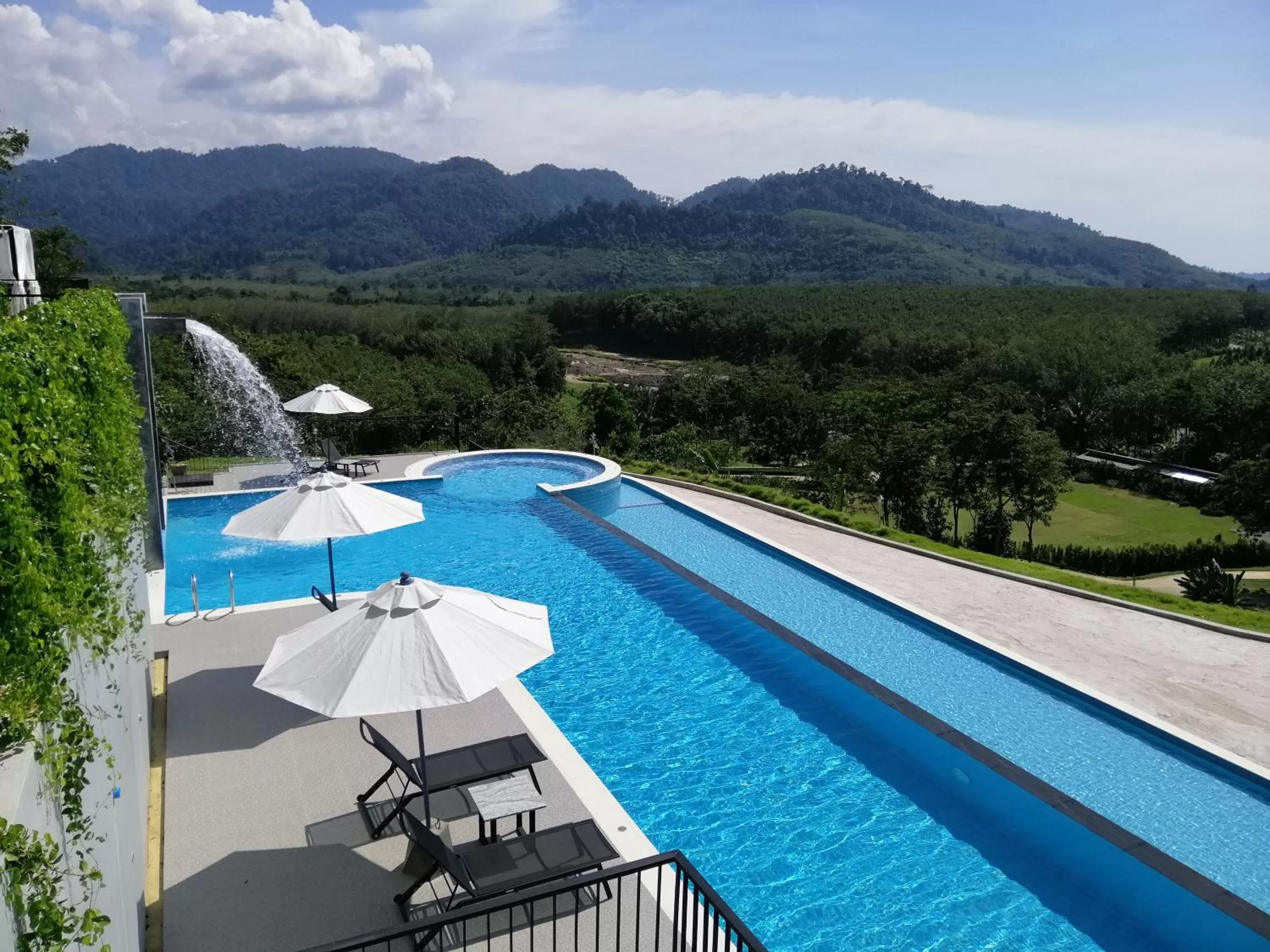 Mountain view in Khaolak Blue Sky Villa