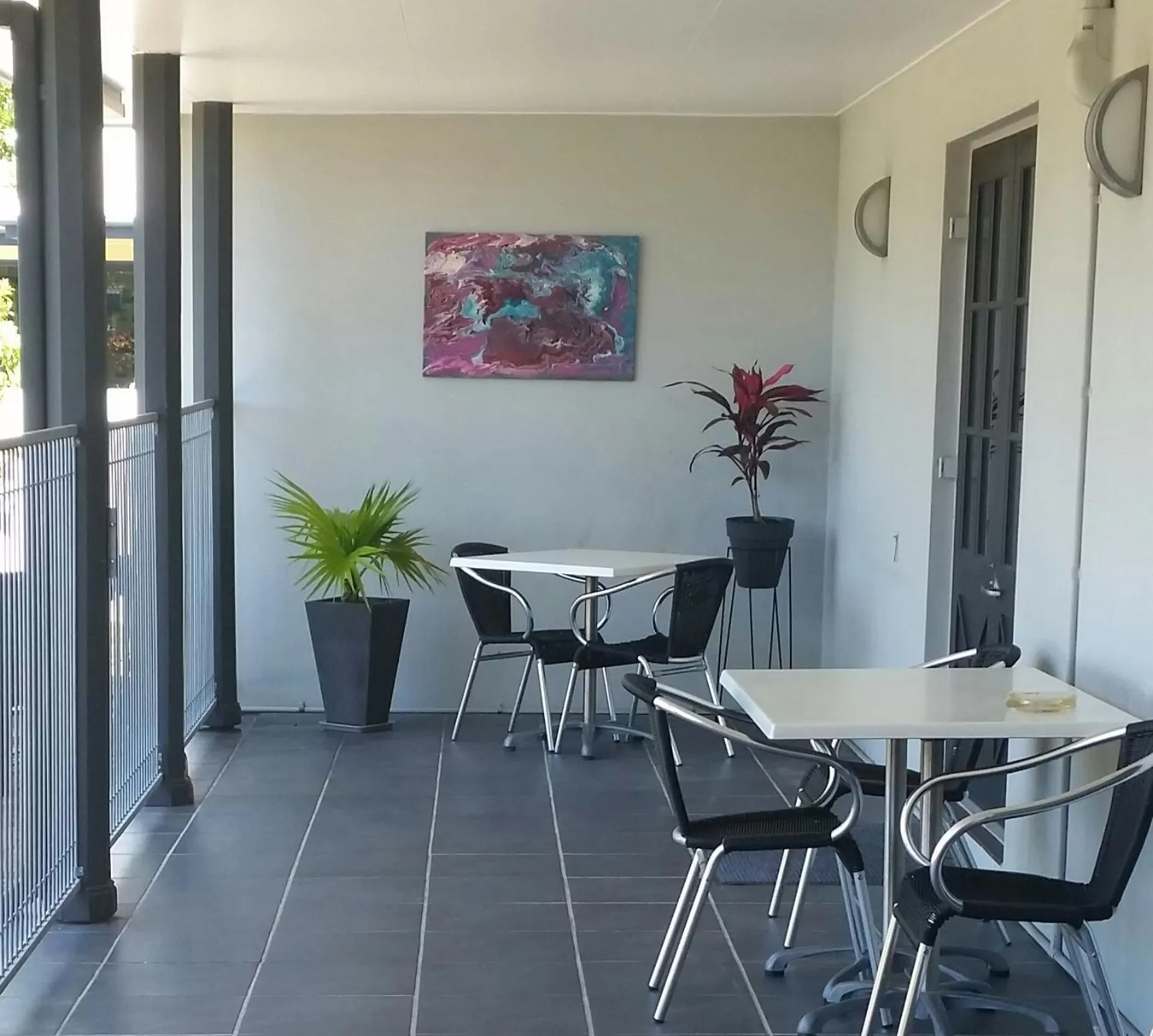 Patio in Alara Motor Inn