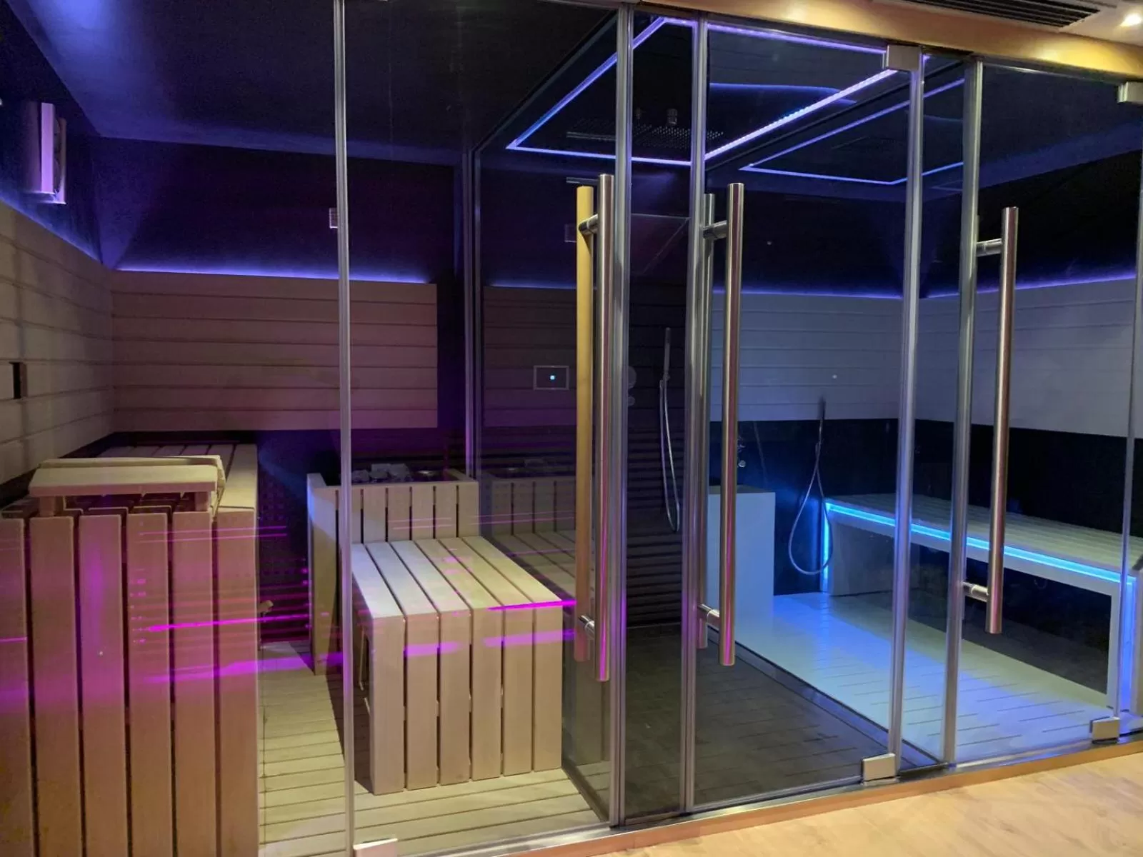 Sauna in M14 Hotel & Spa