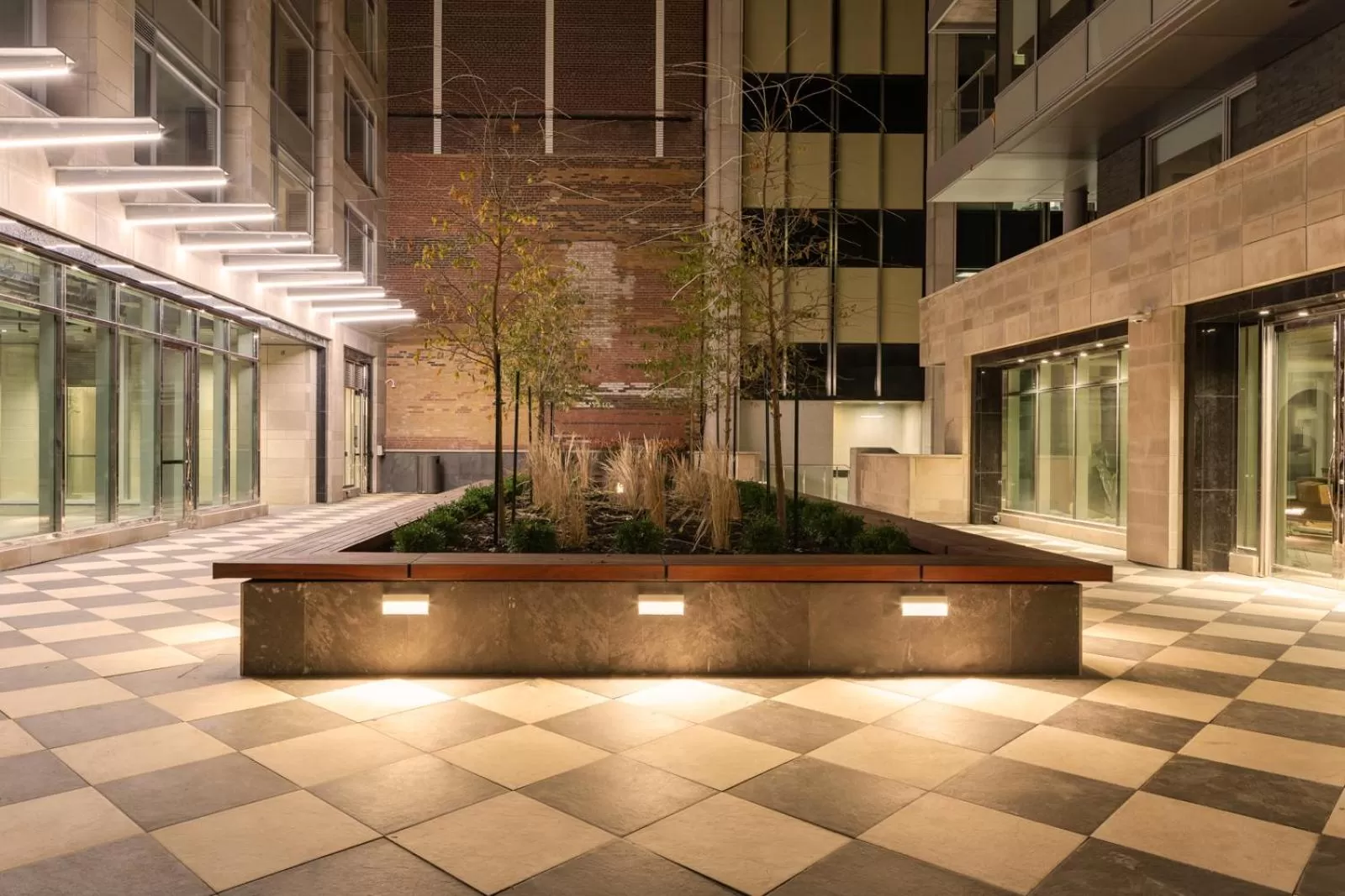 Inner courtyard view in reStays Ottawa