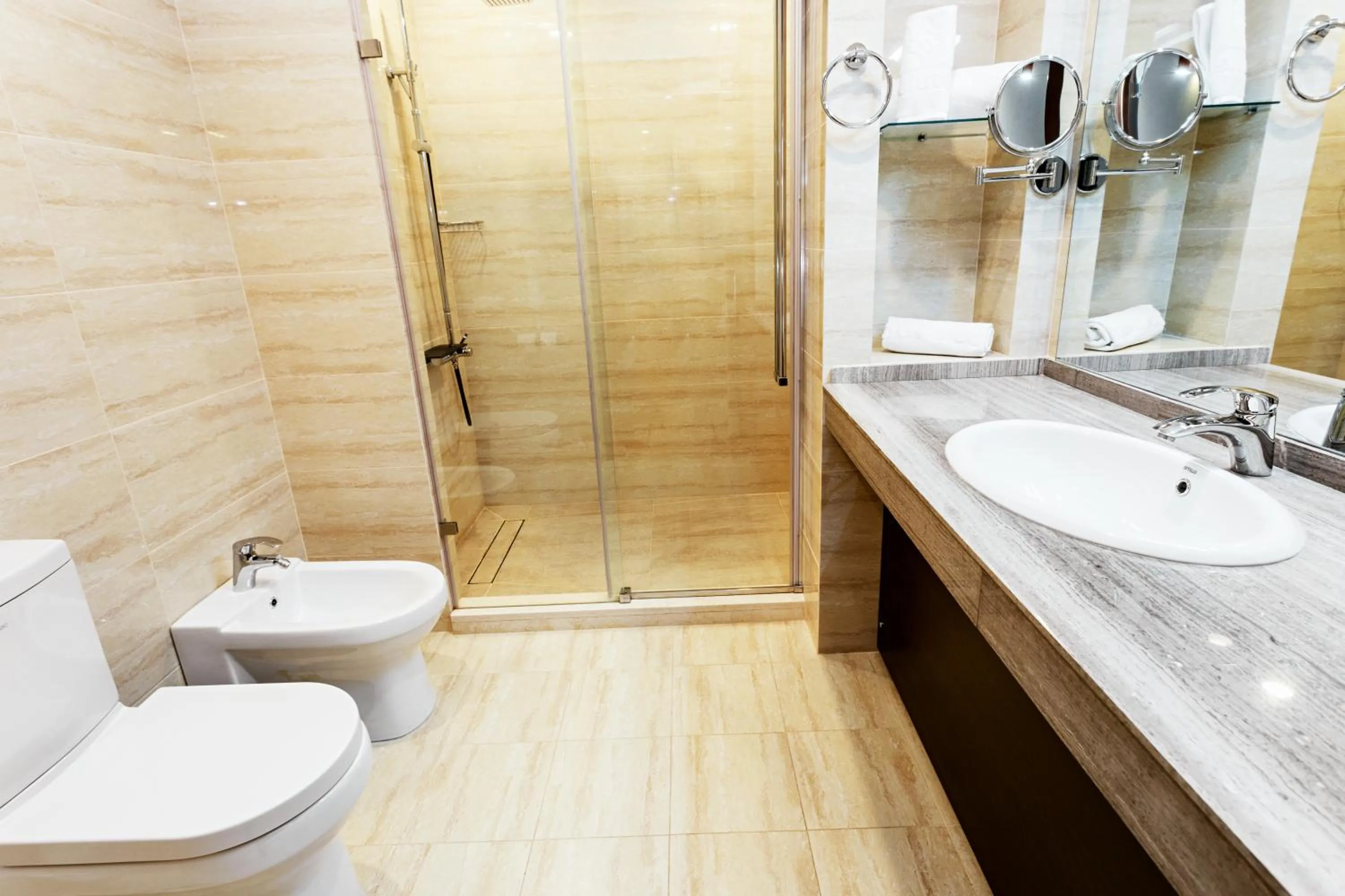 Bathroom in Solutel Hotel