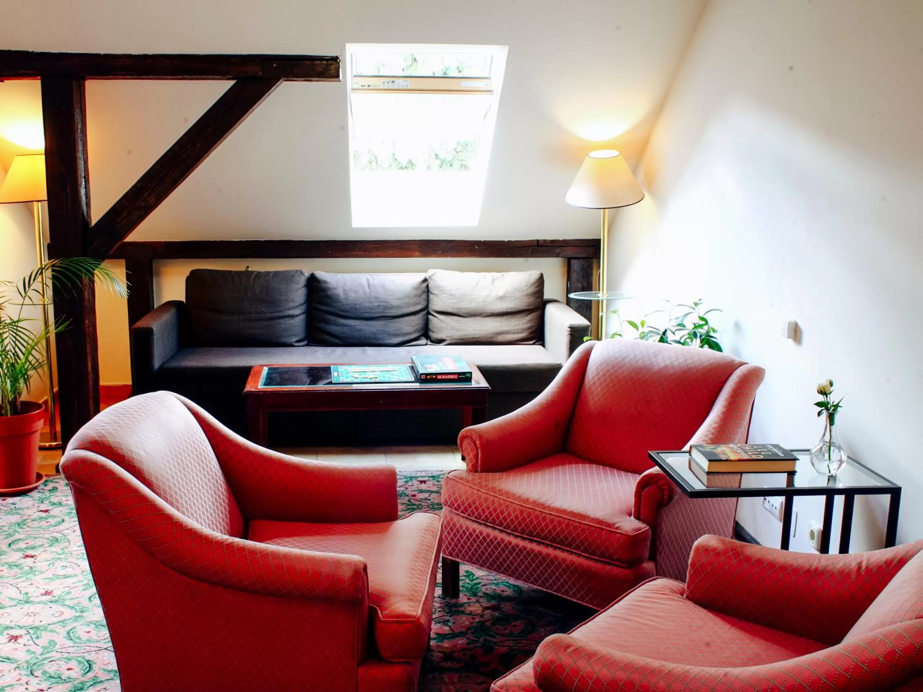 Living room, Seating Area in Miodosytnia Aparthotel
