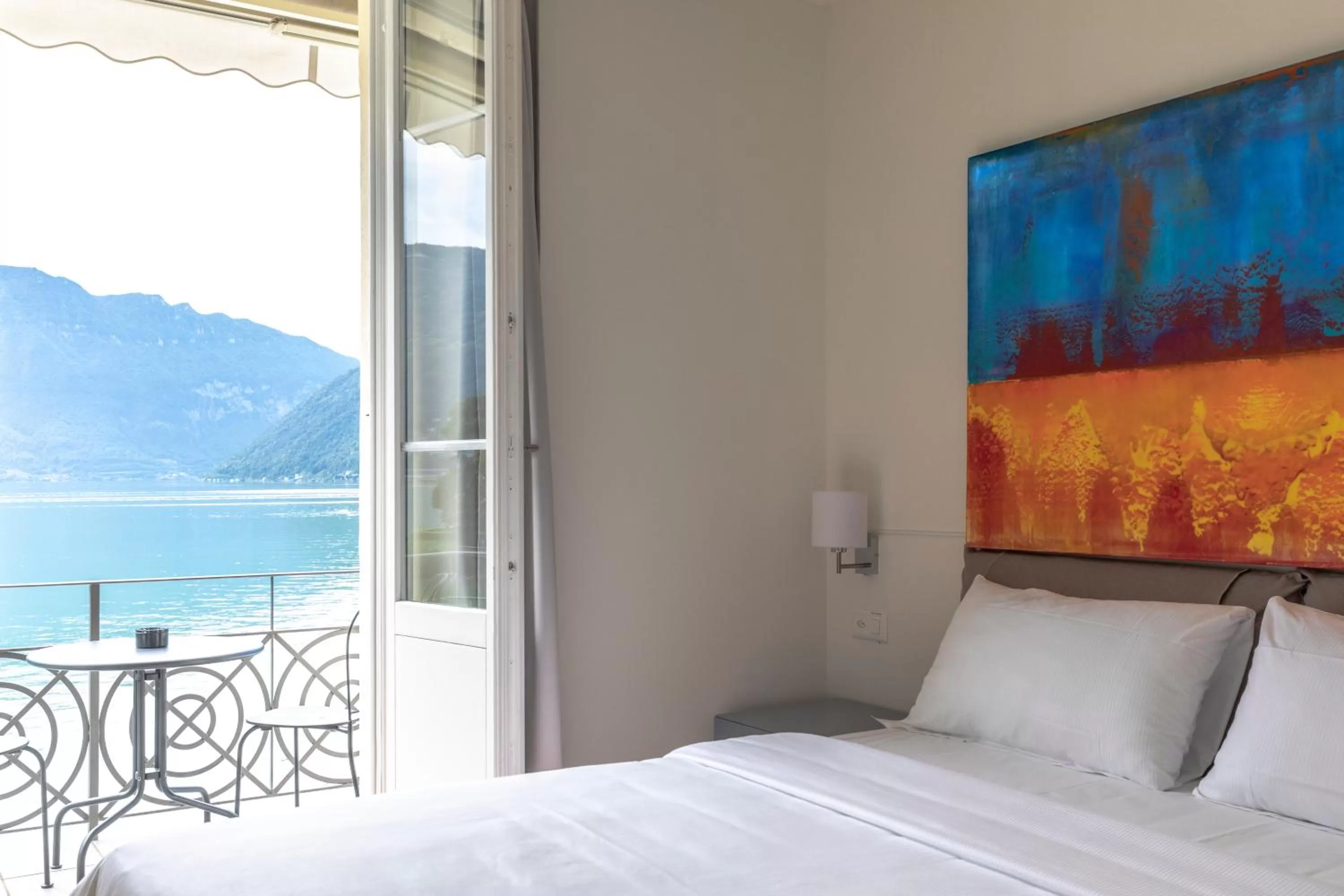 Balcony/Terrace, Bed in Lac Hotel