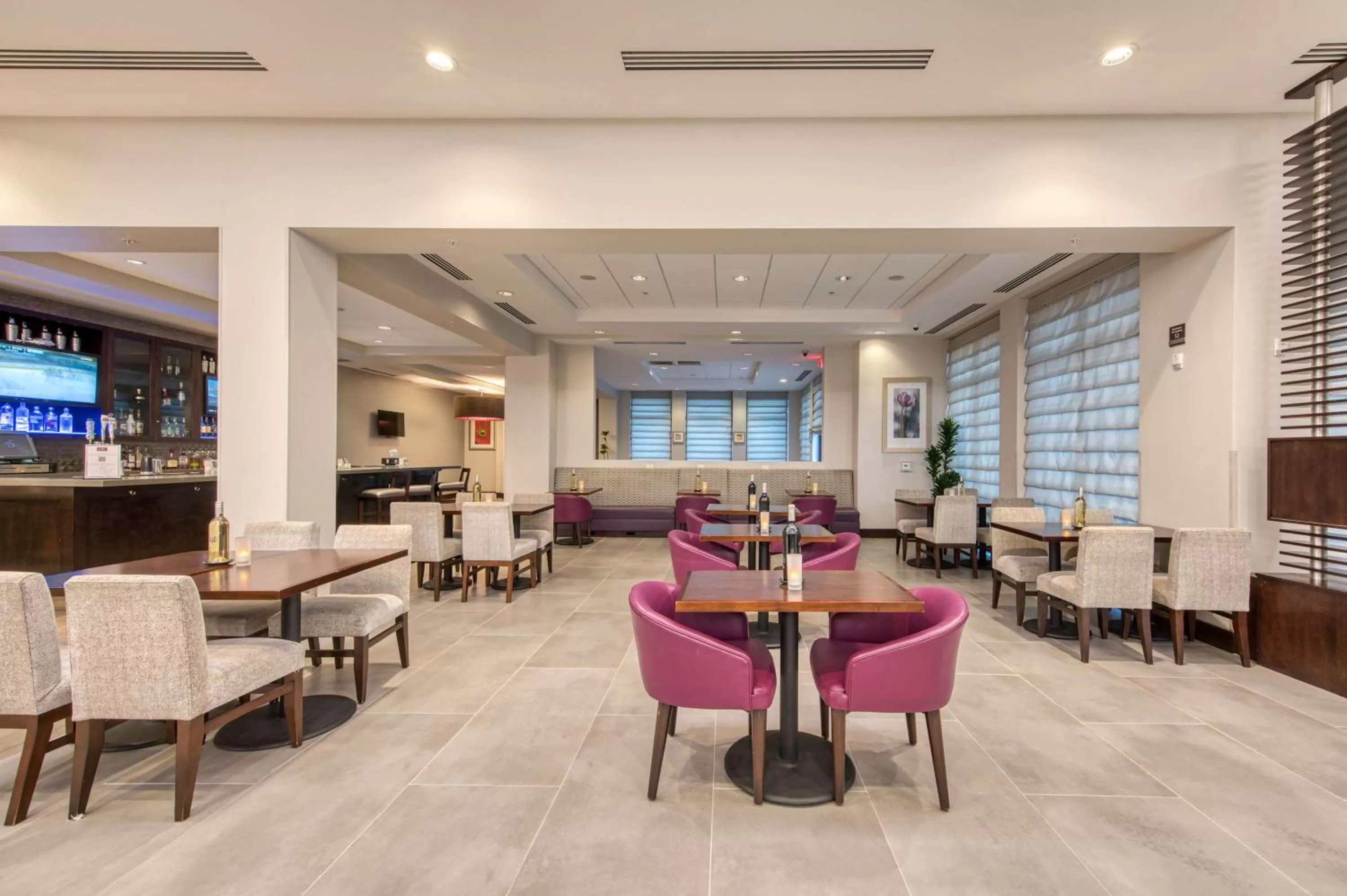 Restaurant/places to eat in Hilton Garden Inn Irvine/Orange County Airport