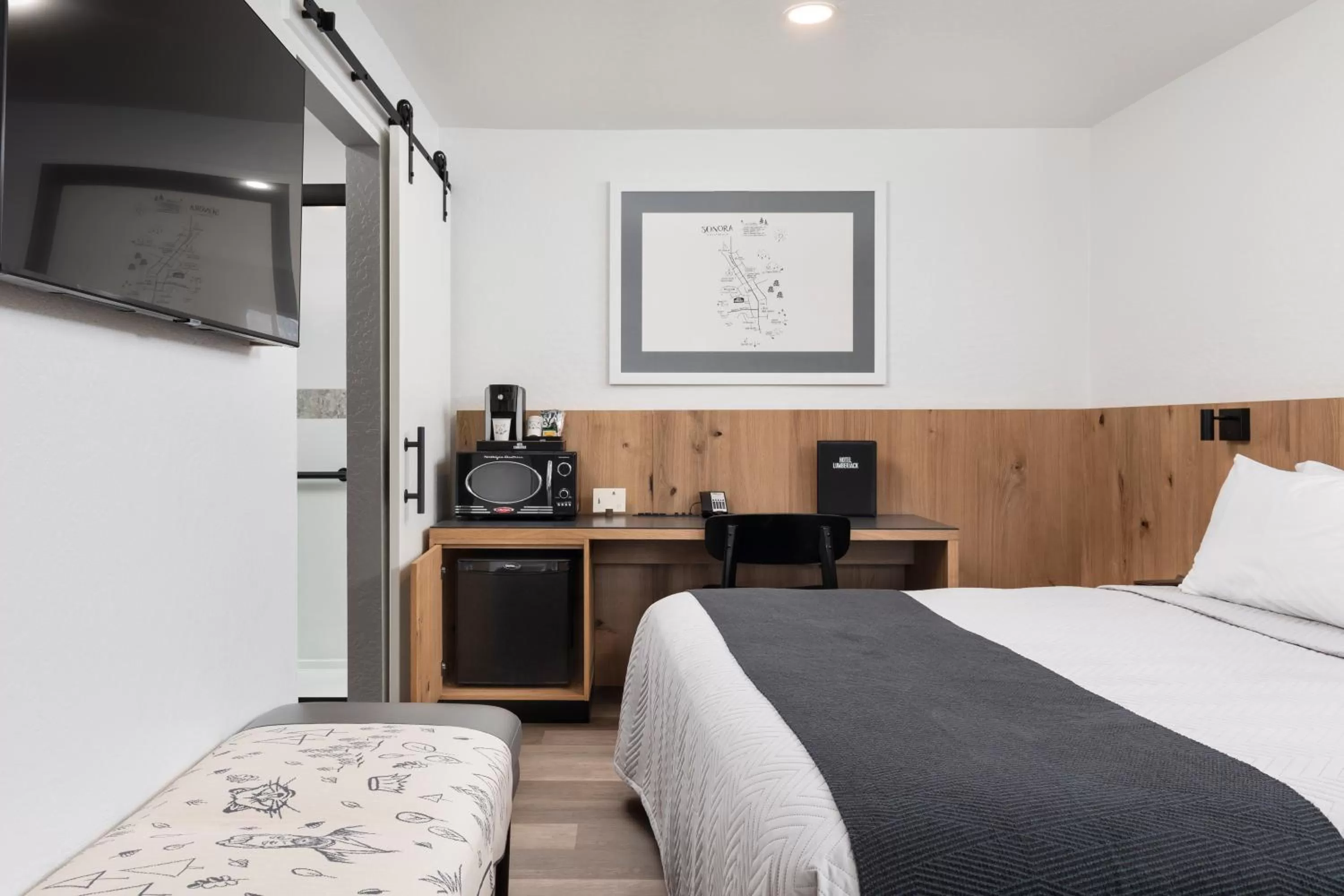 Bed in Hotel Lumberjack - Sonora