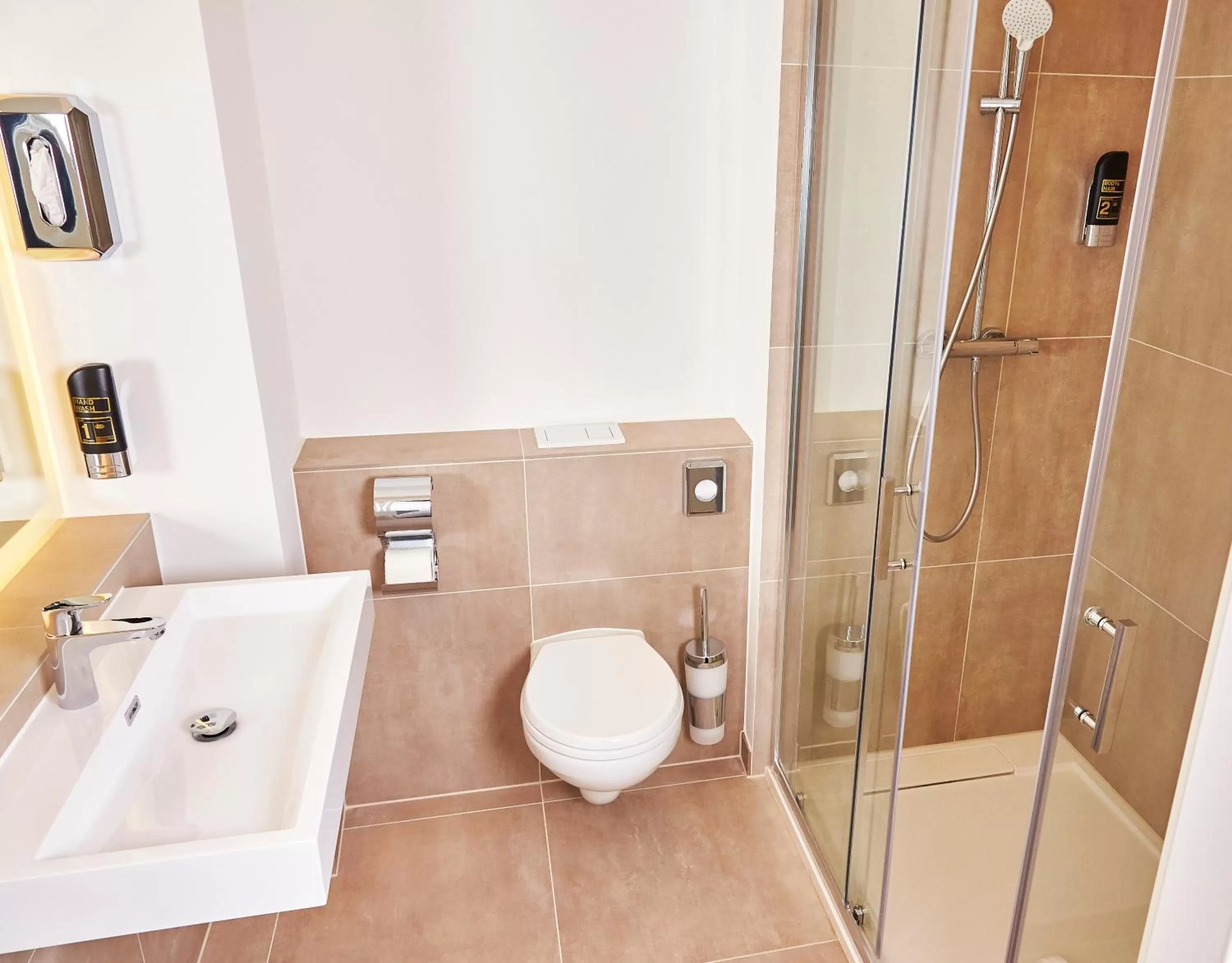 Bathroom in The Monument Hotel - BW Signature Collection