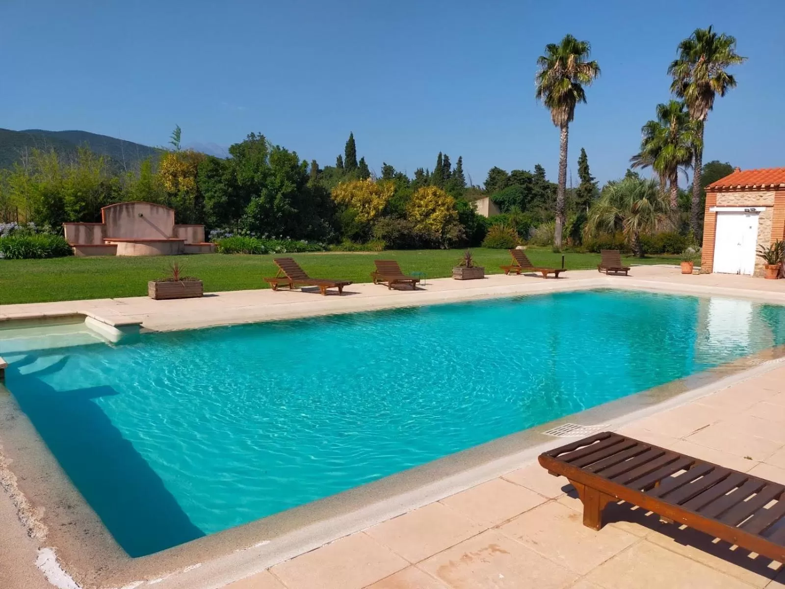 Pool view, Swimming Pool in MAS TRAMONTANE chambres d'hôtes avec parc arboré & piscine