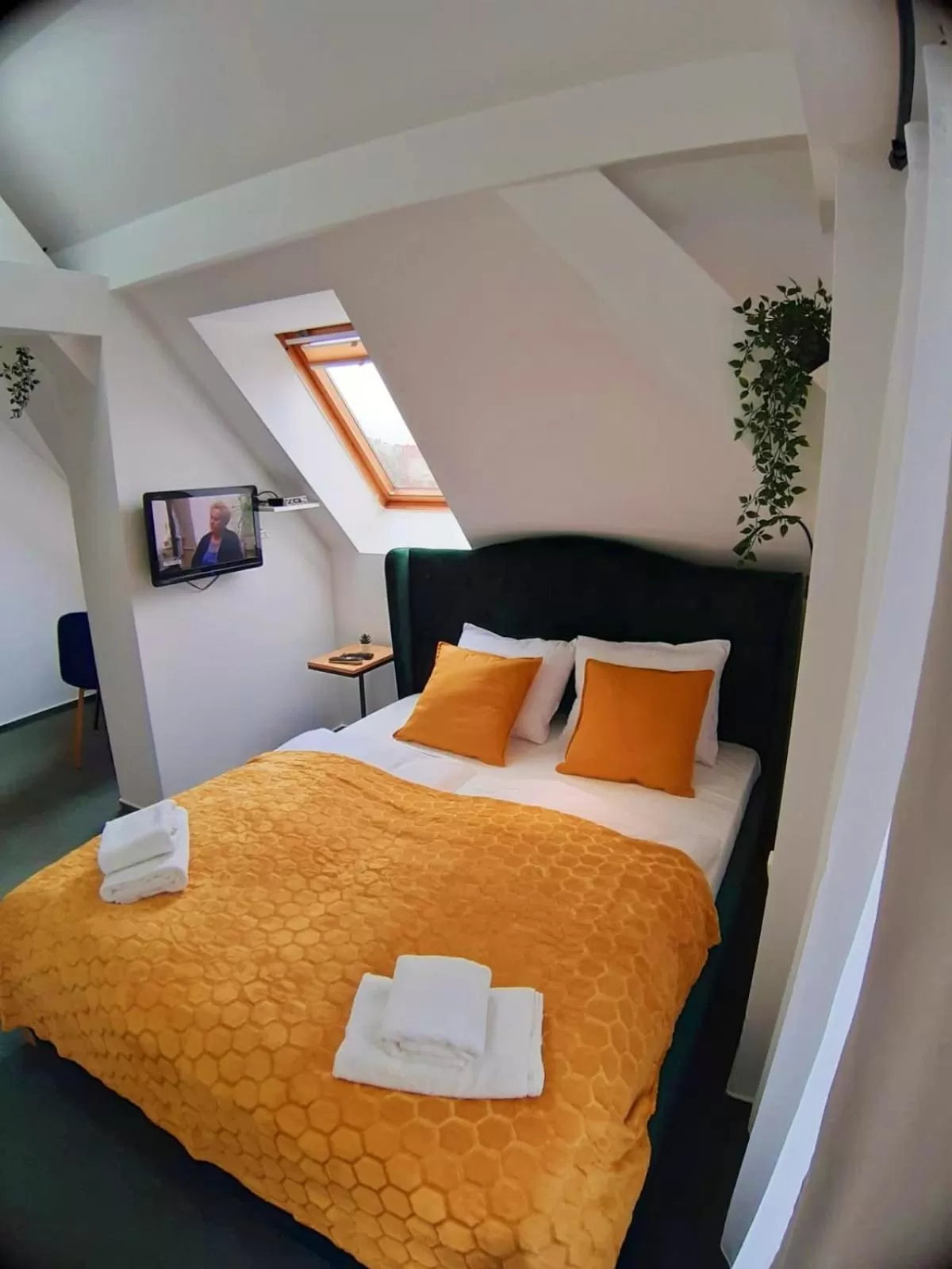 Photo of the whole room, Bed in Great Polonia Wrocław Tumski