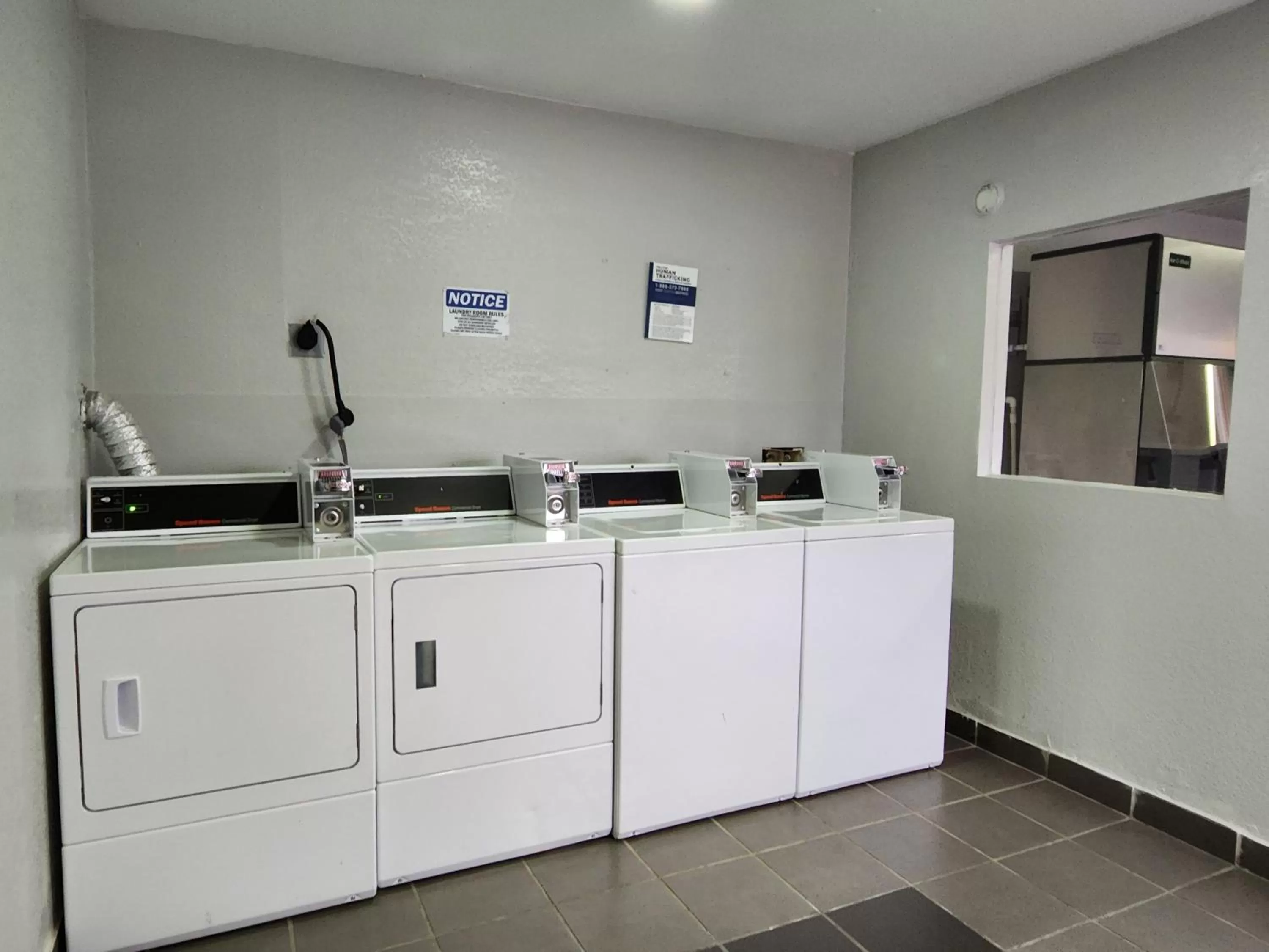 laundry in Motel 6 North Little Rock, AR-JFK Blvd