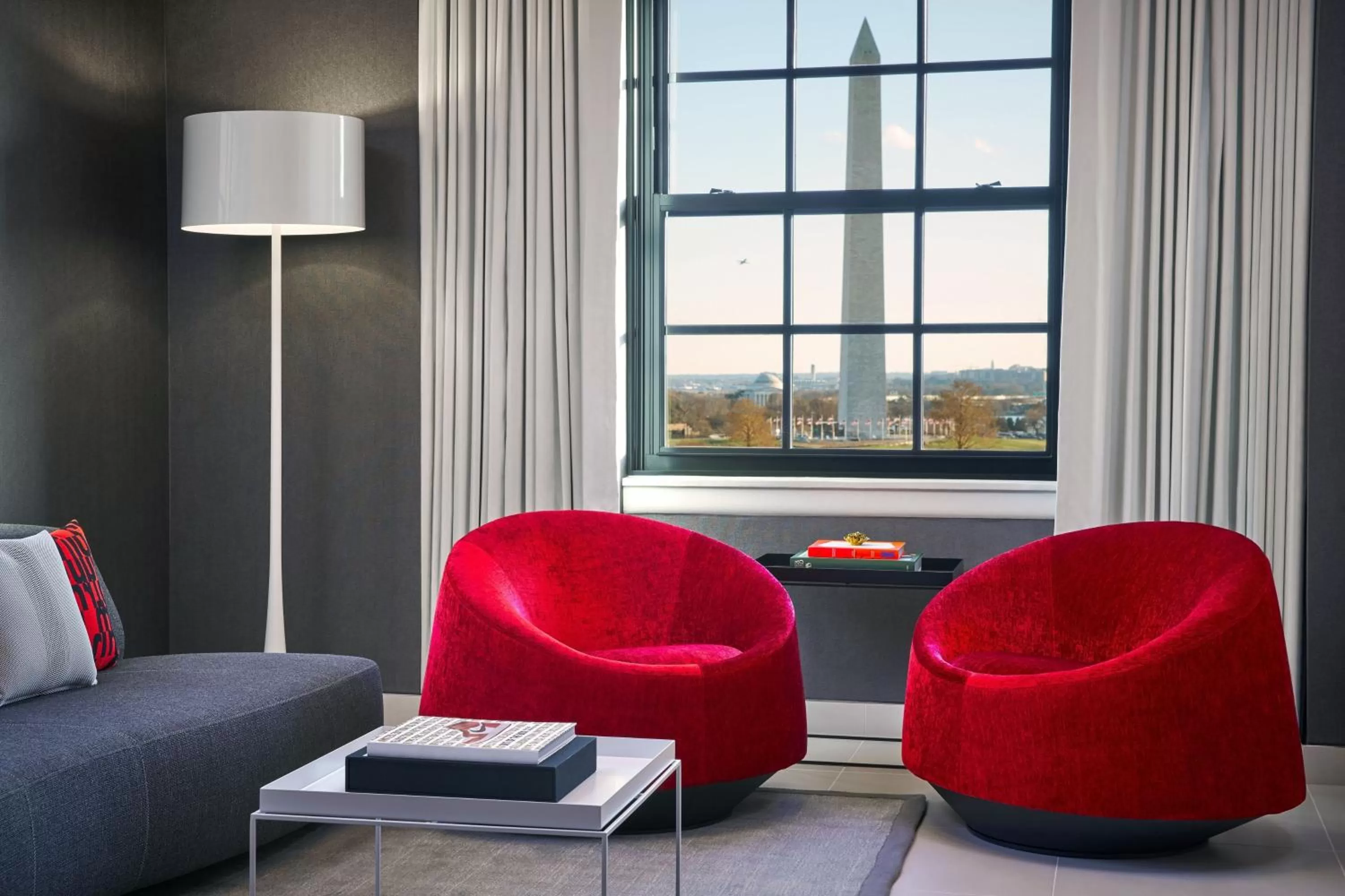 Seating area in Hotel Washington