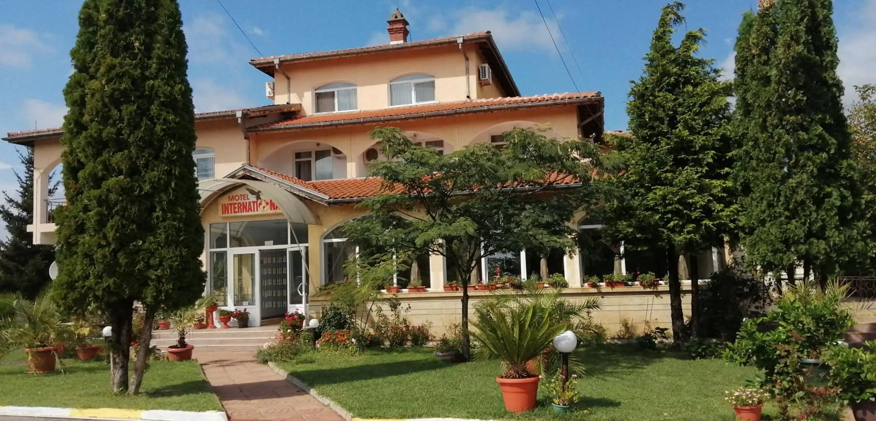MOTEL INTERNATIONAL MOTEL INTERNATIONAL