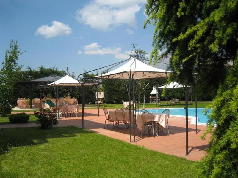 Swimming pool in Hotel Olimpia