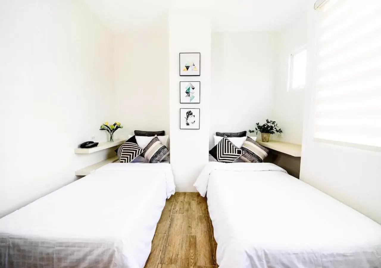 Two-Bedroom Suite in 1075 Dormitel Two-Bedroom Suite in 1075 Dormitel