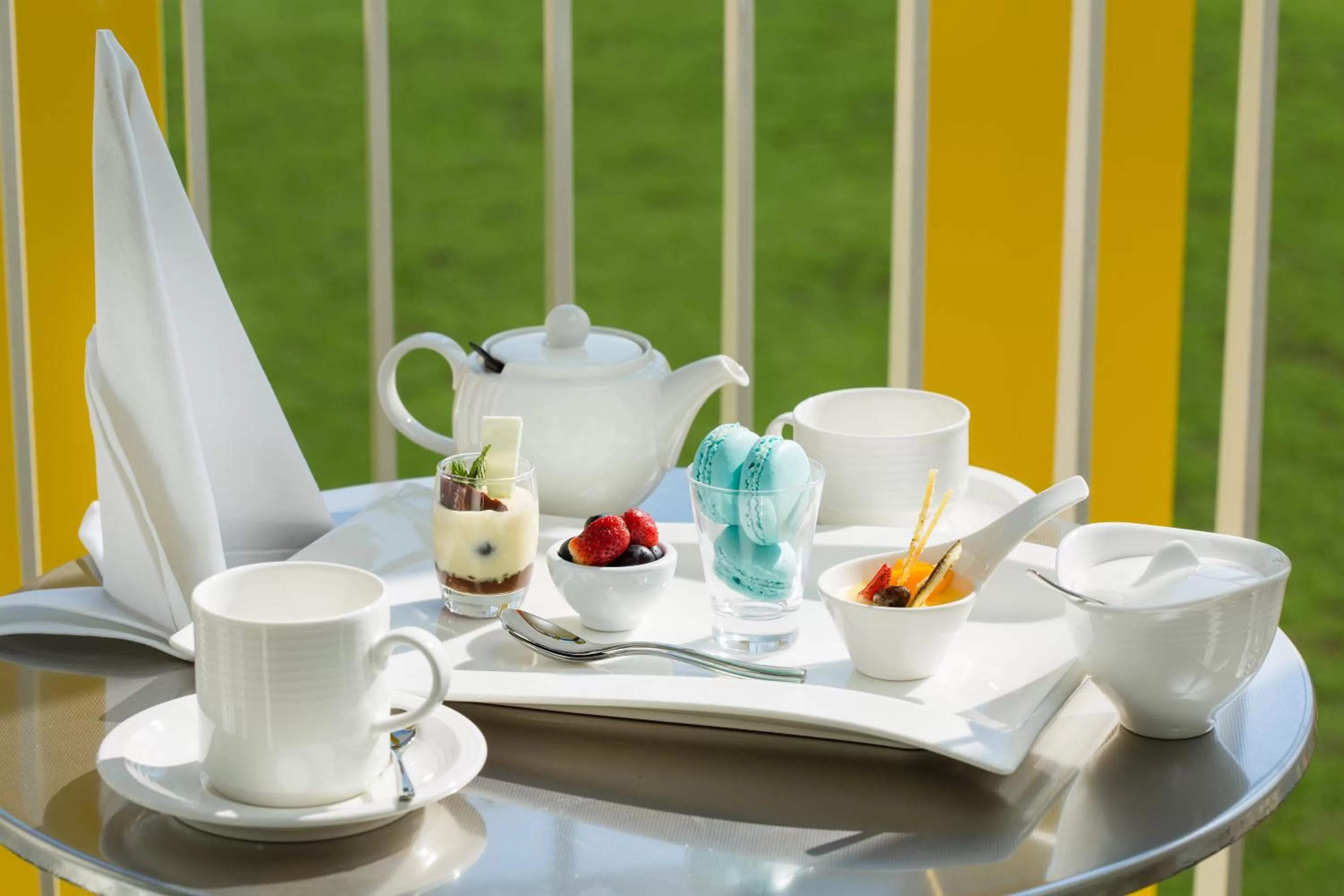 Coffee/tea facilities in Radisson Blu Hotel & Convention Centre Kigali