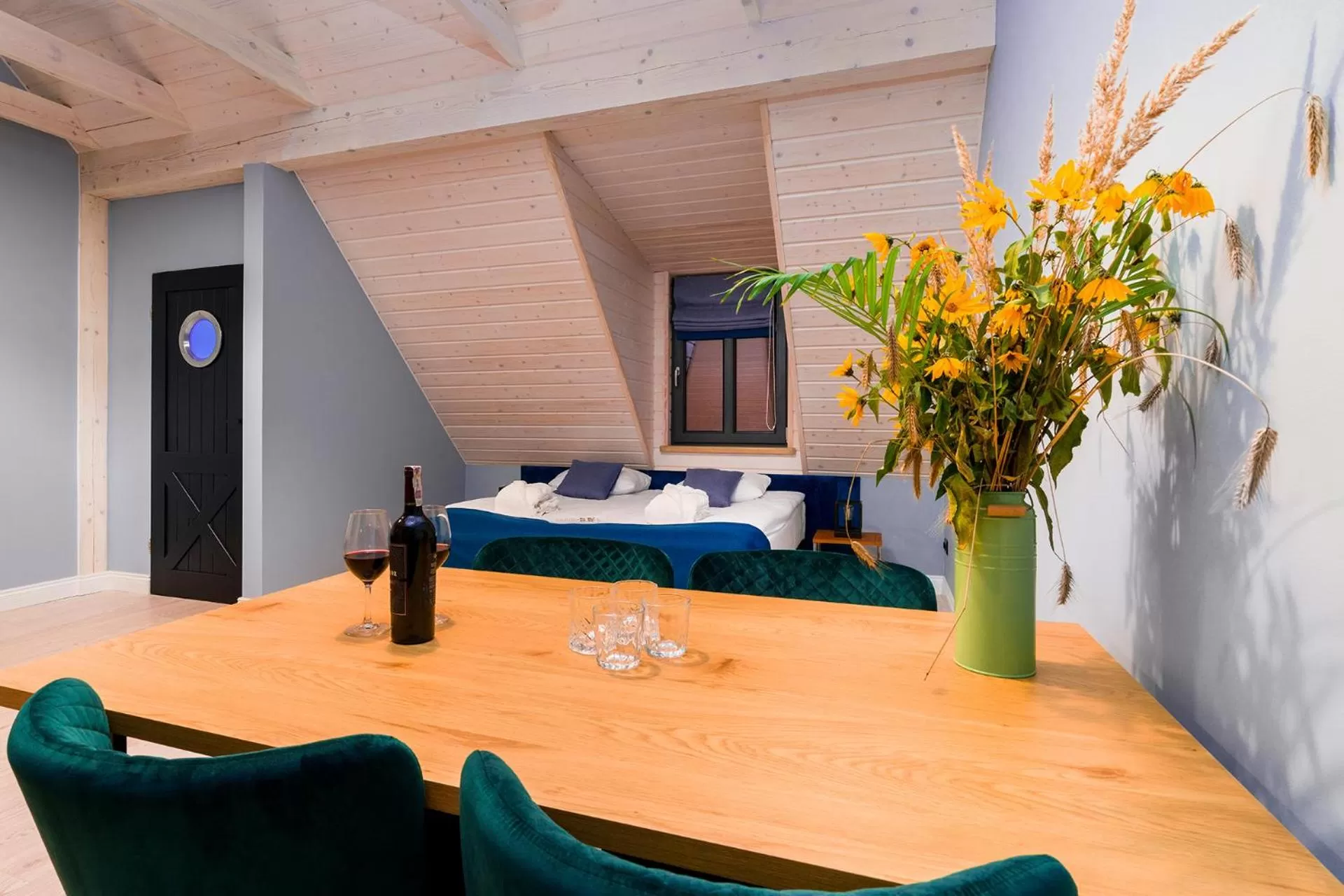 Photo of the whole room, Bed in Kurort Kameralny