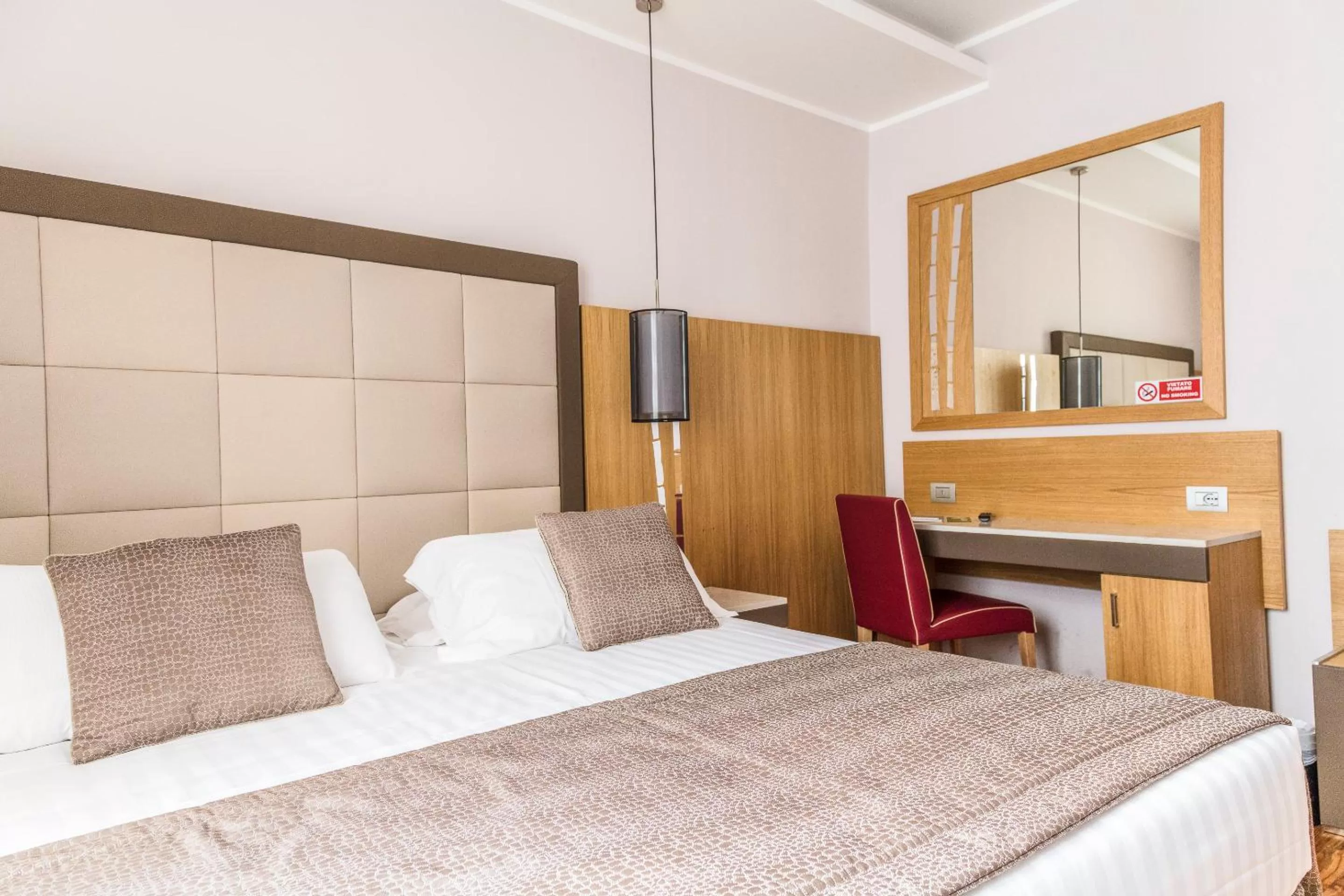 Bedroom, Bed in Vibe Nazionale