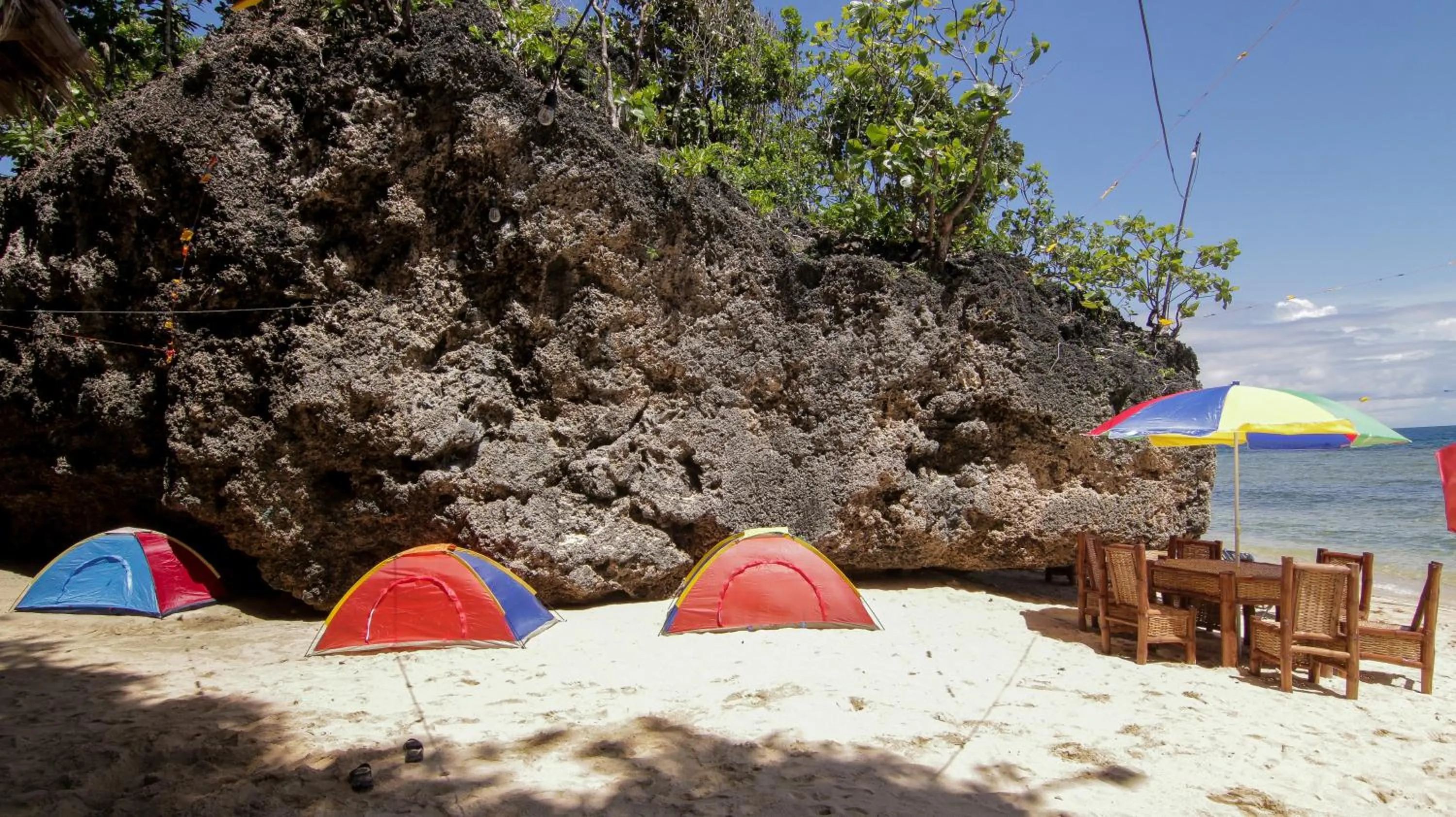 Seating area in Gratum Beach Resort