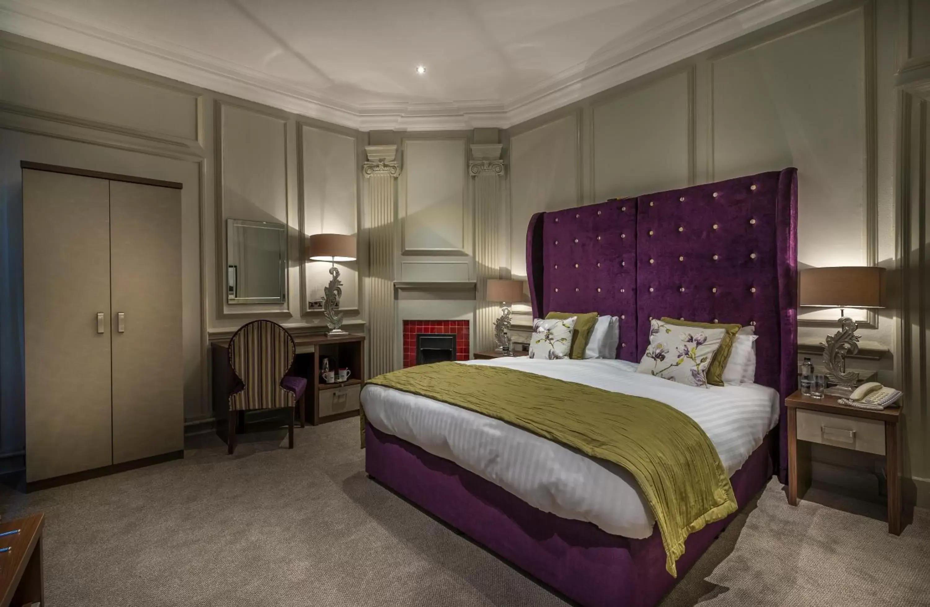 Superior Double Room in The Kings Head Hotel, Richmond, North Yorkshire - The Coaching Inn Group Superior Double Room in The Kings Head Hotel, Richmond, North Yorkshire - The Coaching Inn Group