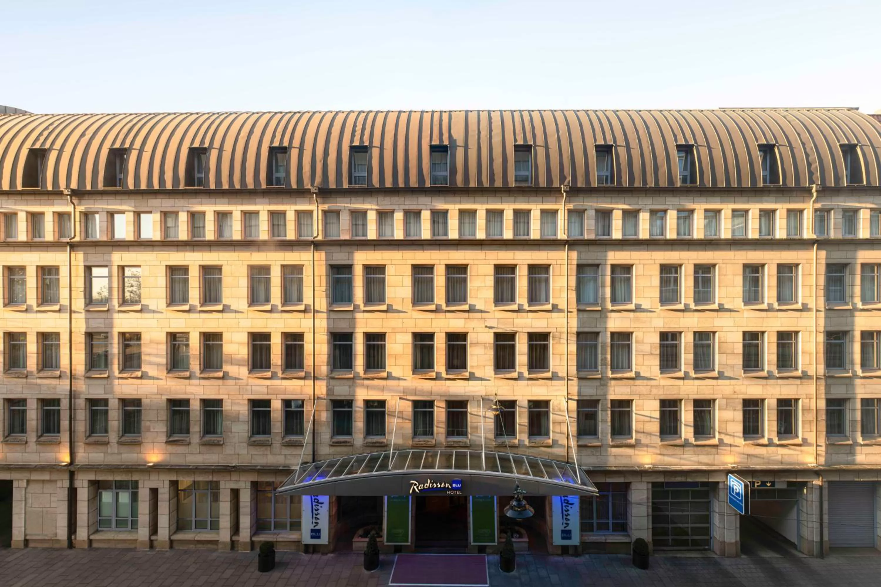 Property building in Radisson Blu Hotel Bremen