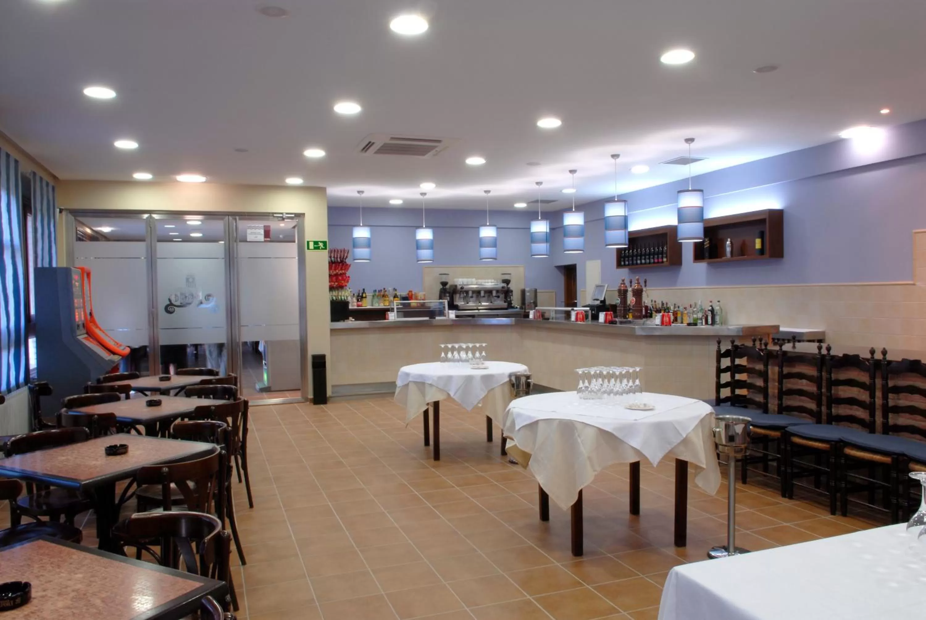 Restaurant/places to eat in Hotel Cariñena