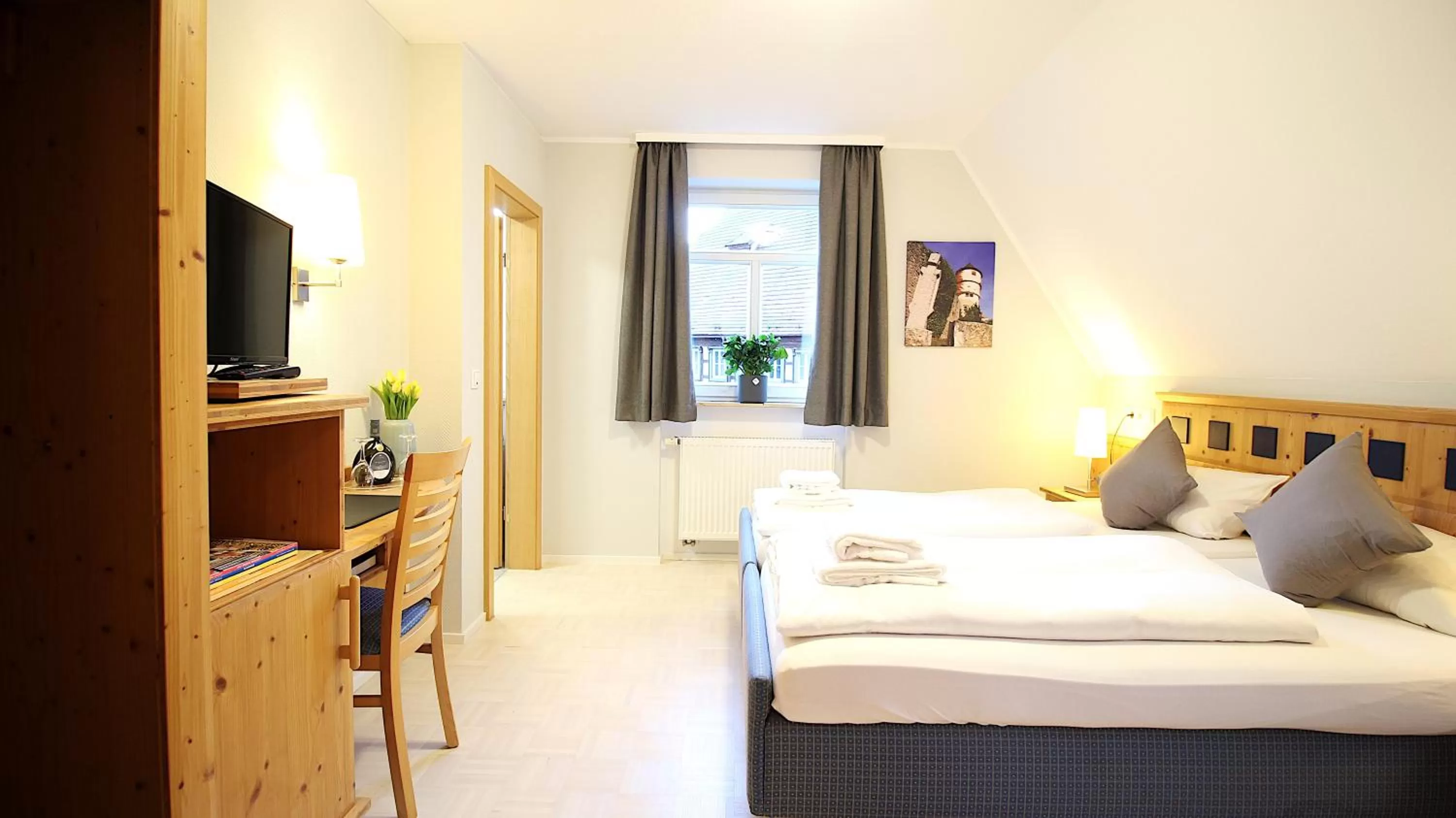 Bed in Aparthotel Alte Schmiede Dettelbach