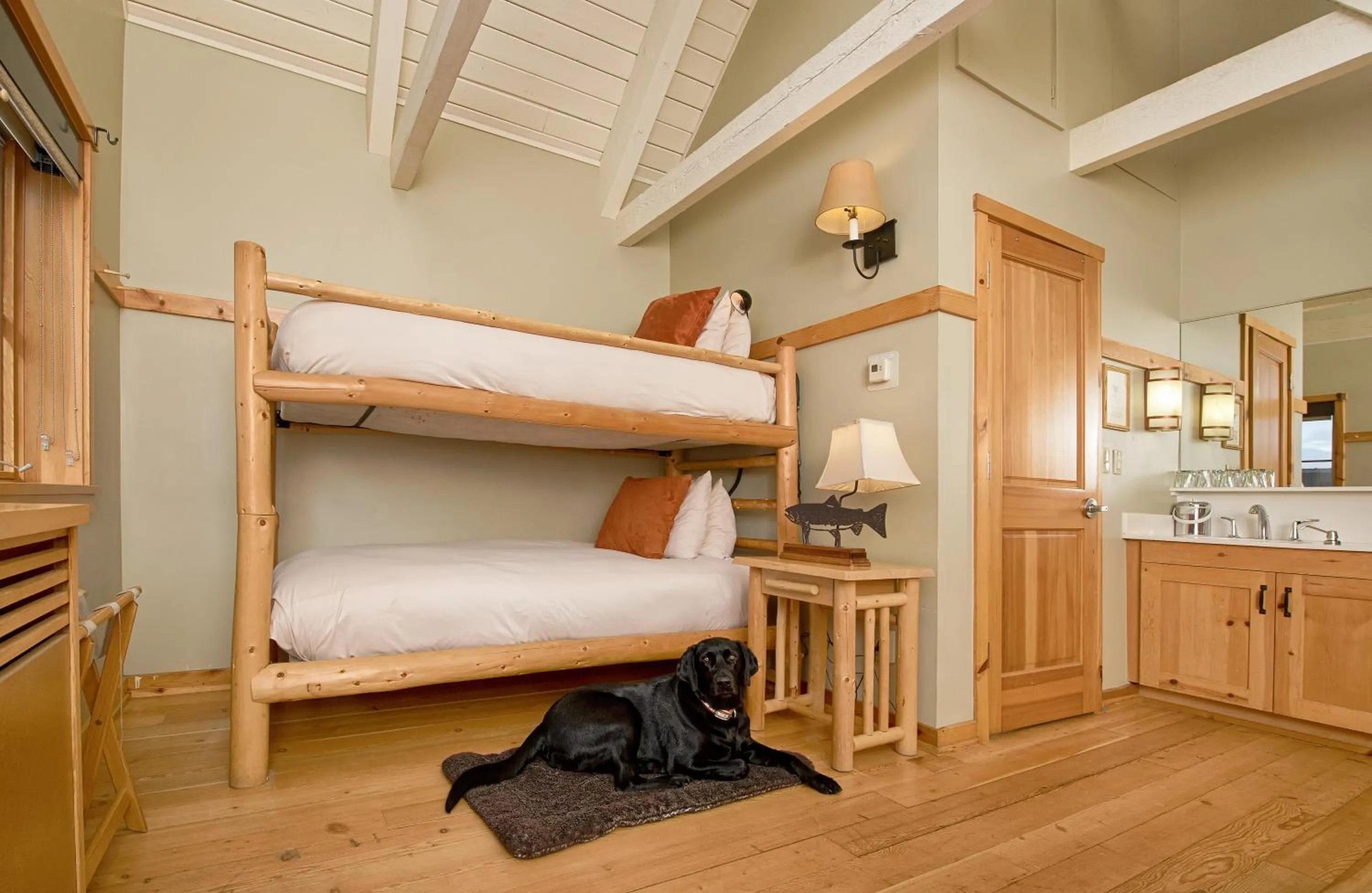 Pets, Bed in Sleeping Lady Mountain Resort