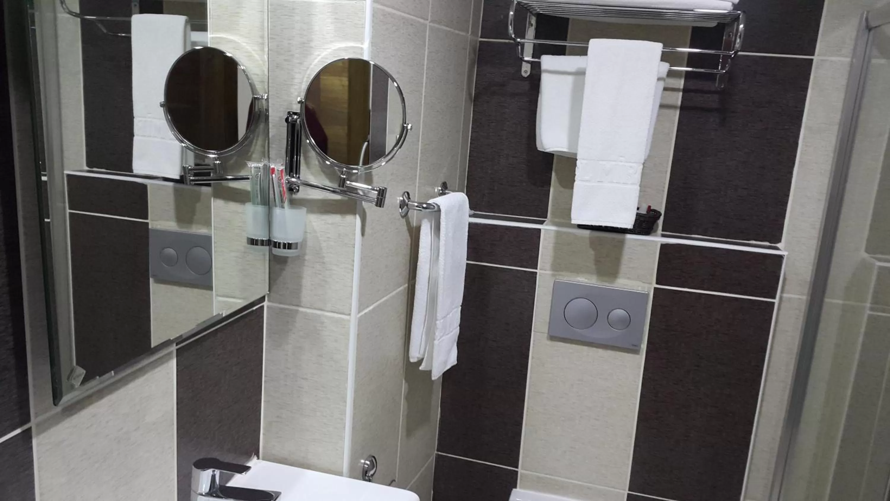 Shower, Bathroom in Miroglu Hotel